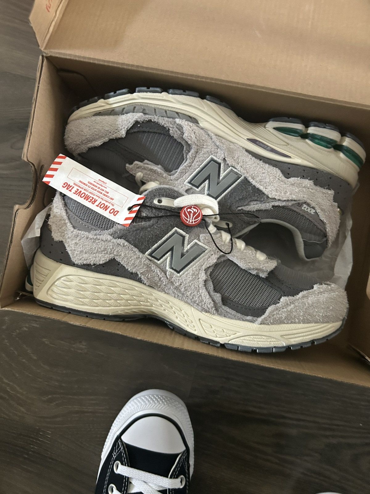 New Balance 2002r rain cloud gray protection pack sneakers