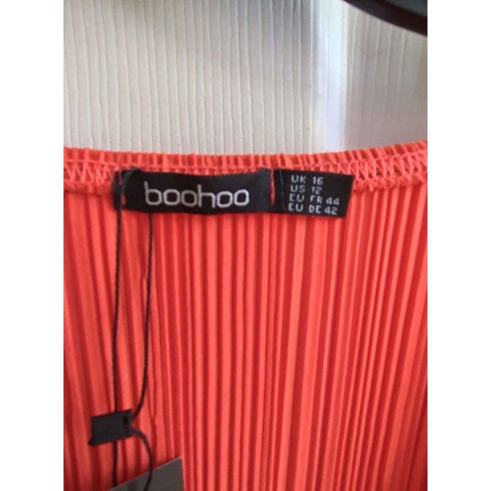 Boohoo Boohoo Maternity Womens Jumpsuit V-Neck Satin Balloon Sleeve Orange NWT Size 12 Size 34" / US 12 / IT 48 - 4 Thumbnail