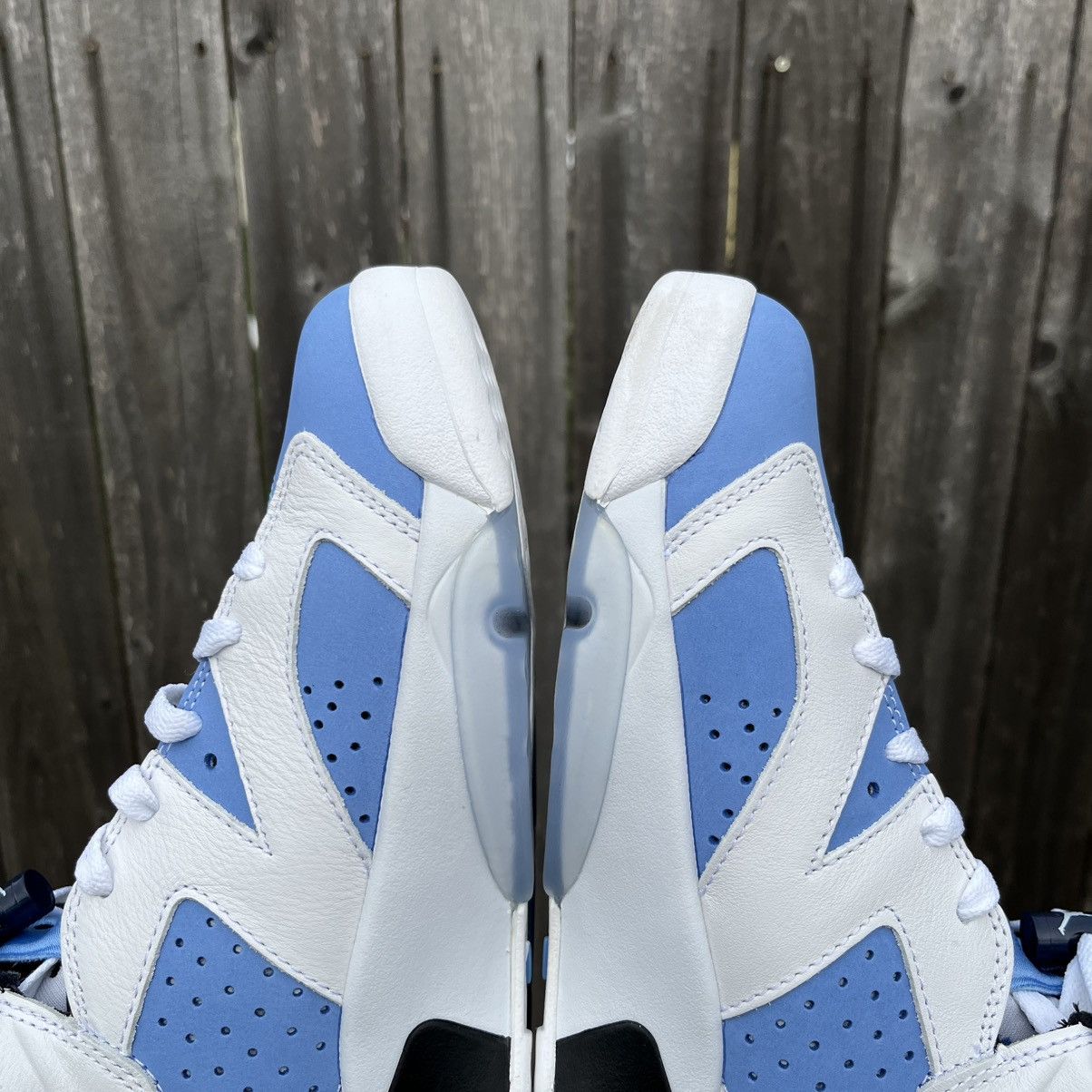 Nike Nike air Jordan 6 UNC size 9.5 Men Size US 9.5 / EU 42-43 - 6 Thumbnail