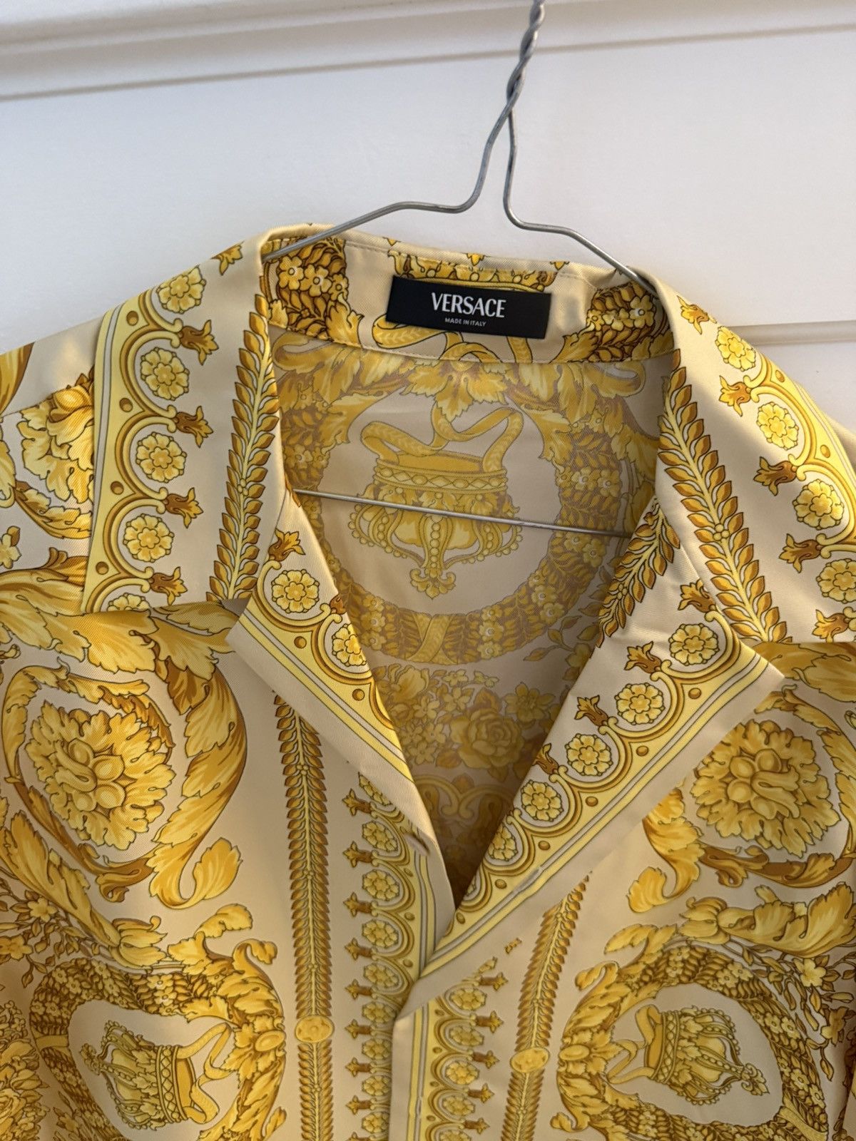 Versace Versace Beige & Yellow Barocco Silk Shirt & Shorts Set Size US L / EU 52-54 / 3 - 5 Thumbnail