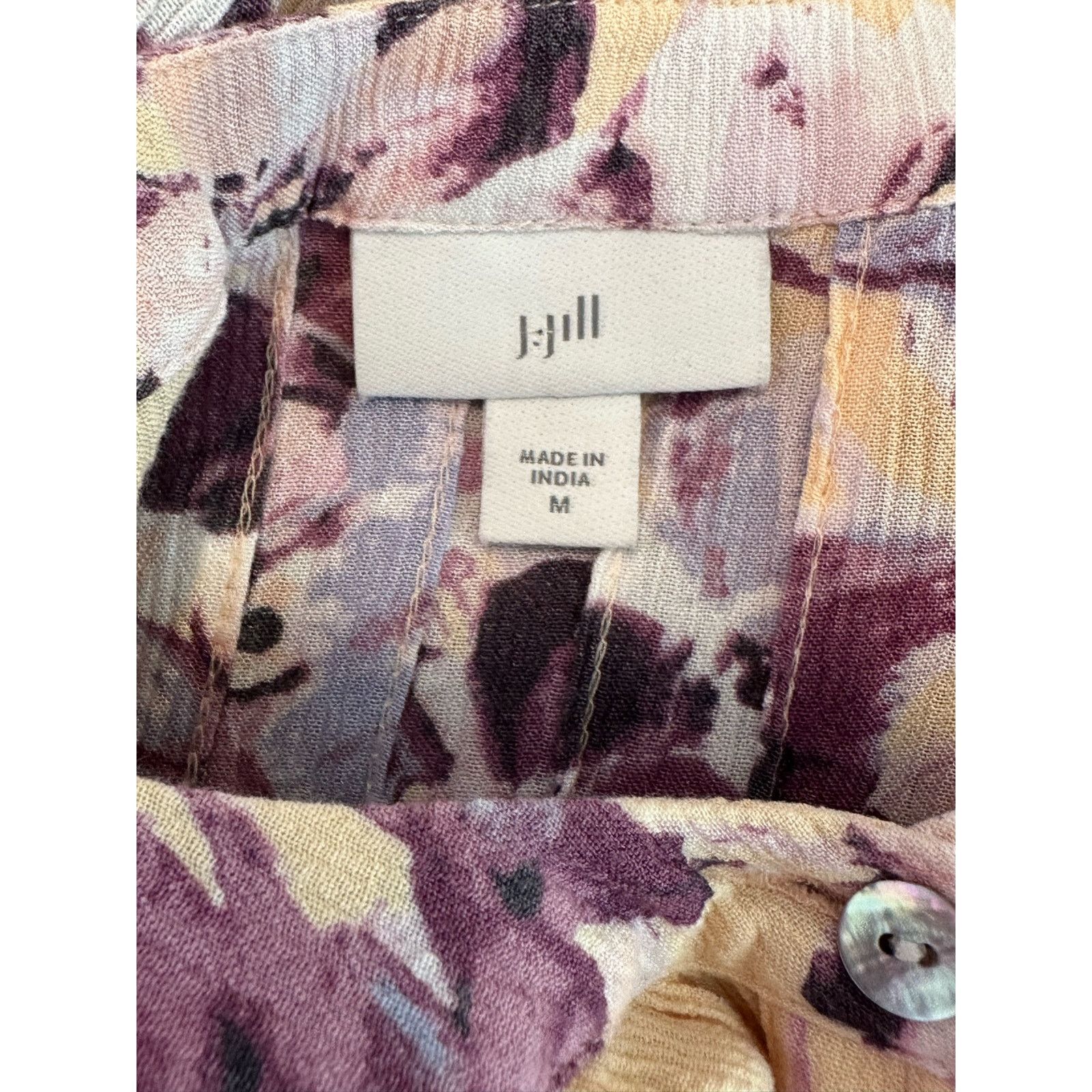 J. Jill J. Jill Pintucked Floral 3/4 Sleeve Tunic Top size M Size M / US 6-8 / IT 42-44 - 3 Thumbnail