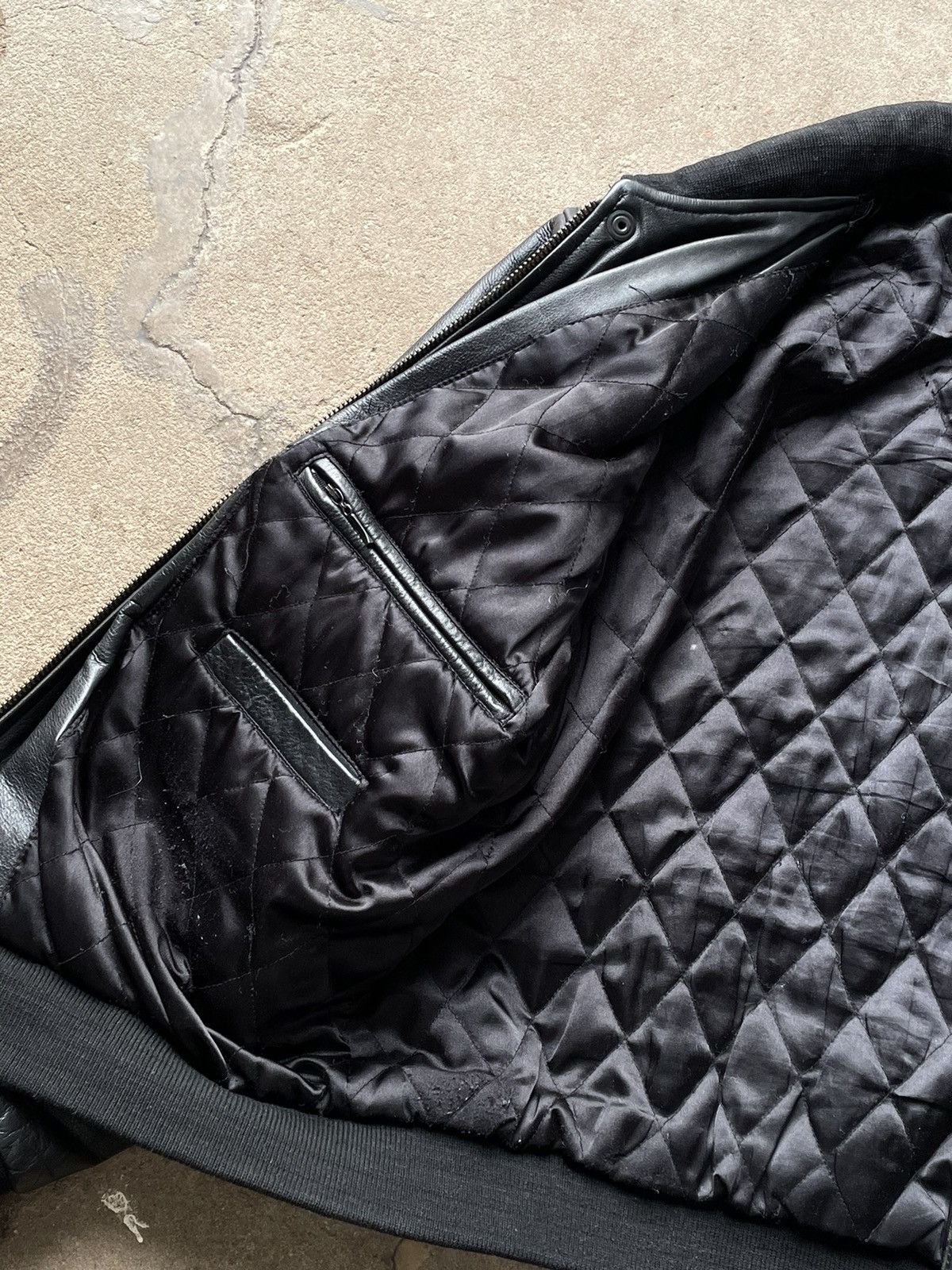 Chevignon Heavy Leather Bomber