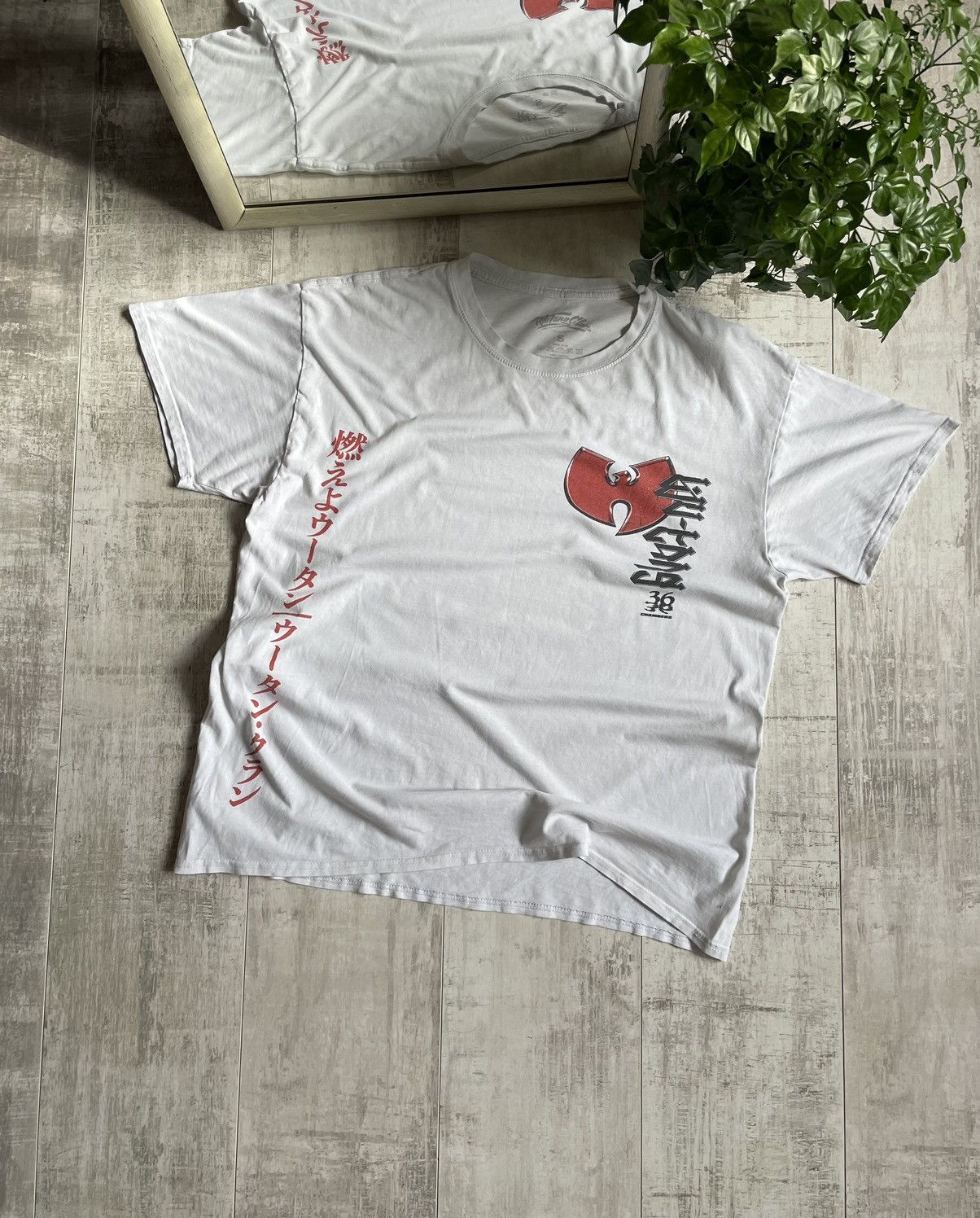 Rap Tees × Vintage × Wu-Tang Clan Wu-Tang Clan Rap 36 Chambers T-Shirt Vintage Big Logo Size US M / EU 48-50 / 2 - 2 Thumbnail