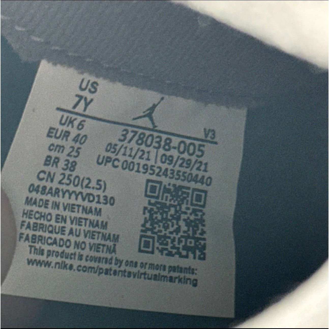 Jordan Brand × Nike Size 7 - Air Jordan 11 Retro GS Cool Grey 2021 Men's Shoes Size US 7 / EU 40 - 7 Thumbnail