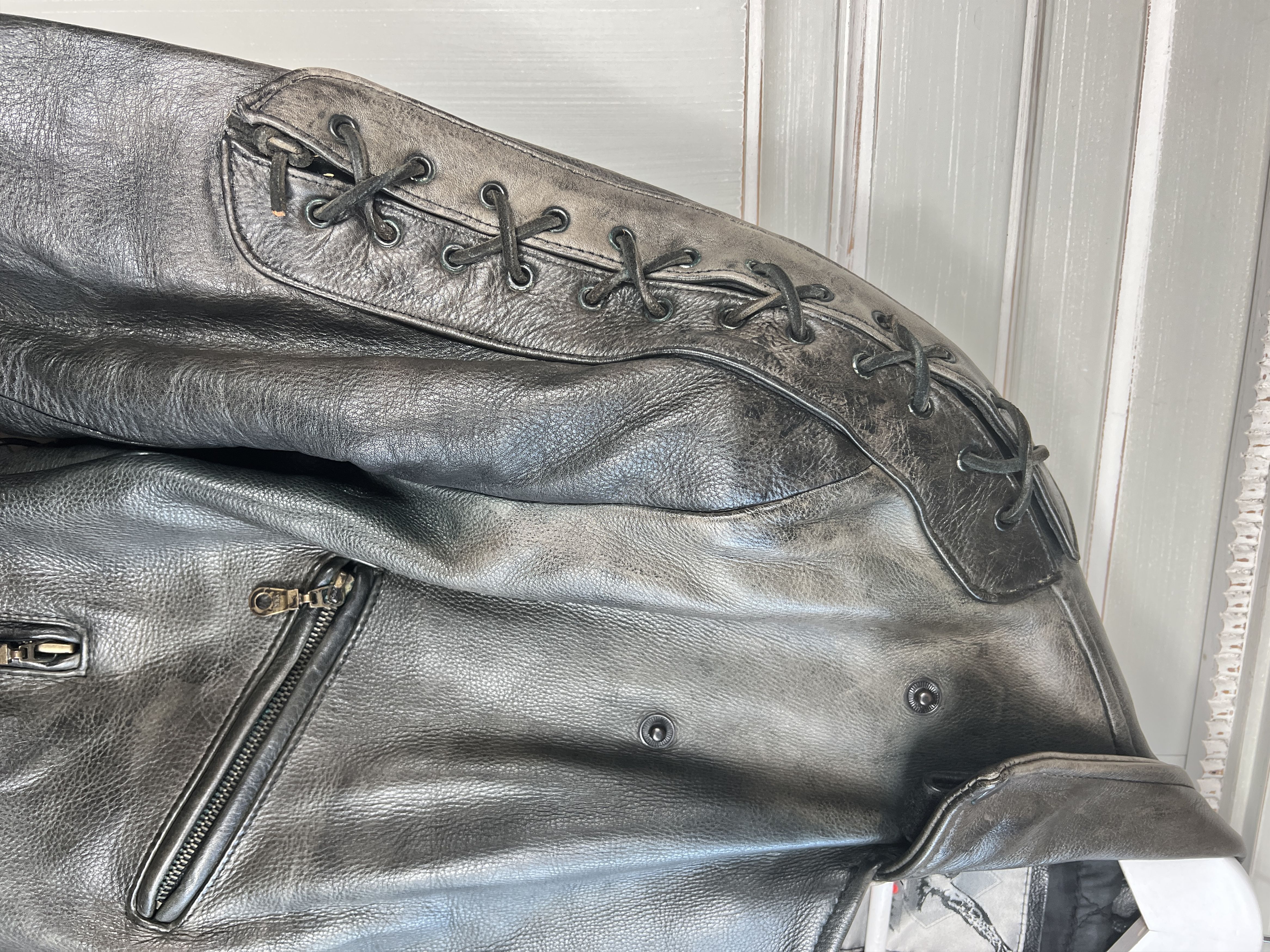 Genuine Leather × Vintage VINTAGE HAVEBA BIKER CROPPED GENUINE LEATHER JACKET Size US L / EU 52-54 / 3 - 7 Thumbnail