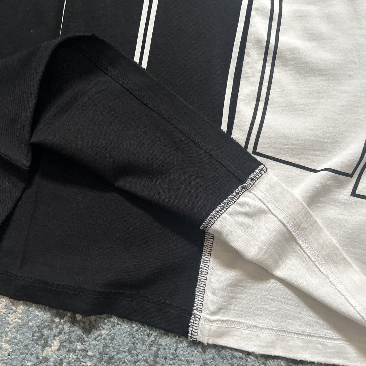 Revenge SPLiT “UNTiTLED” SHOWCASE ONE BLACK FLAG DiSTRESSED BOXY TEE Size US XXL / EU 58 / 5 - 7 Thumbnail