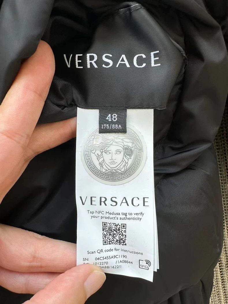 Versace Versace double-sided thick cotton clothing Size US M / EU 48-50 / 2 - 4 Thumbnail
