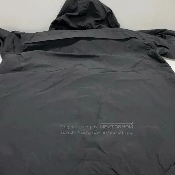 Balenciaga Balenciaga Men's Black Hooded Jacket with Pockets. Size US L / EU 52-54 / 3 - 9 Thumbnail