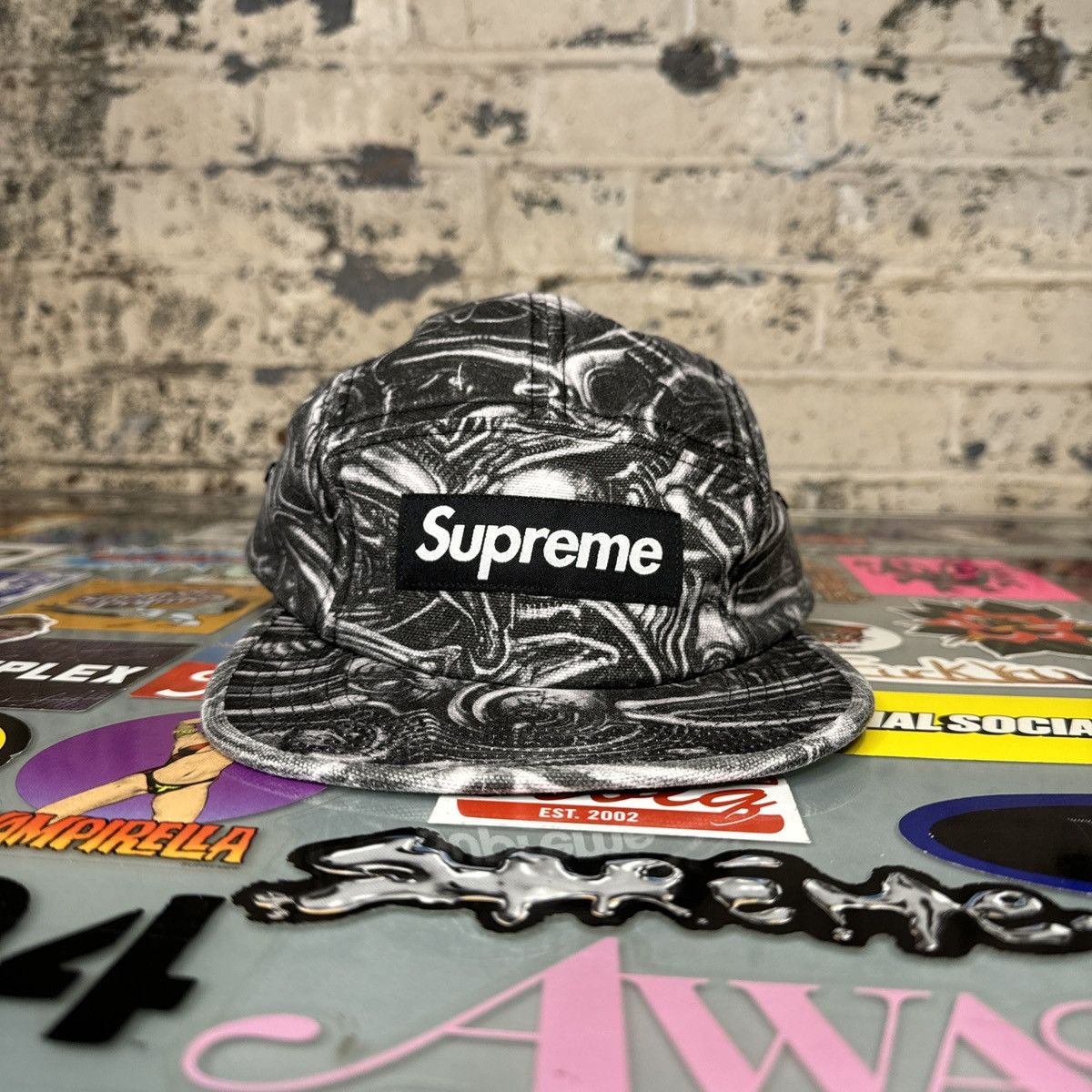 Supreme H.R. Giger Camp Cap Black - FW23 - US