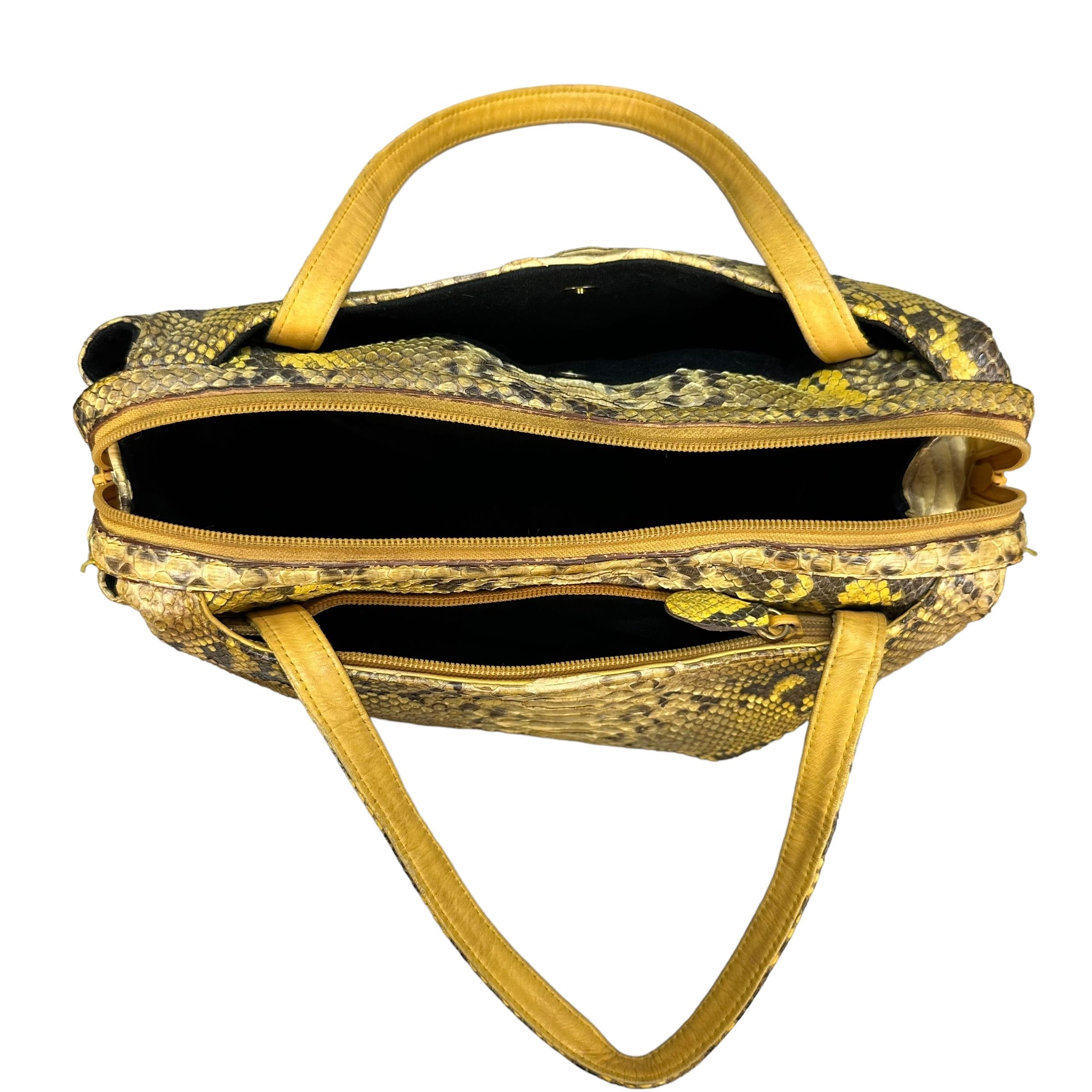 Japanese Brand JRA 330 Made in Japan Snakeskin Phantom Handbag #A-0512 Size ONE SIZE - 8 Thumbnail