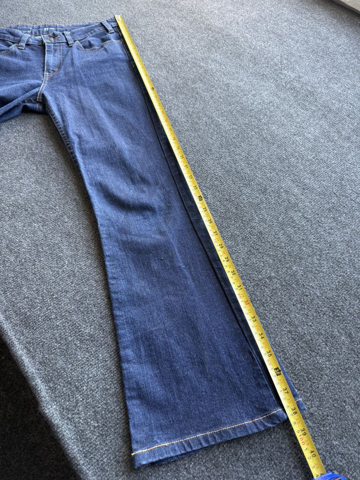 Levi's 00s Retro Levis Flare Jeans Dark Indigo Y2K Bootcut W27 Size 27" / US 4 / IT 40 - 14 Thumbnail