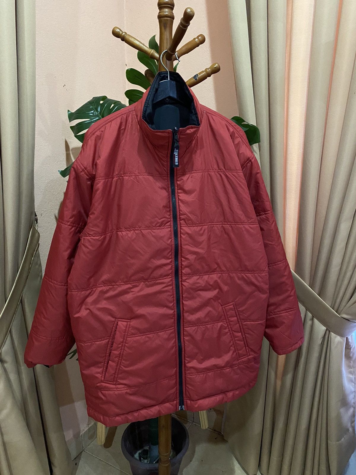 Vision Streetwear VINTAGE VISION STREETWEAR RED PUFFER QUILTED JACKET Size US L / EU 52-54 / 3 - 7 Thumbnail