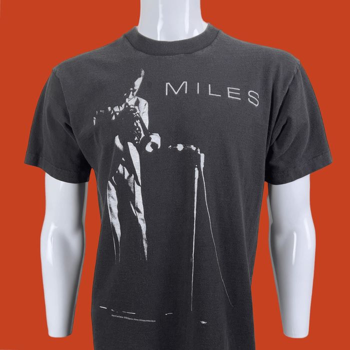 Fruit Of The Loom 90s Miles Davis Jazz Trumpet Tshirt PreOwned Tee