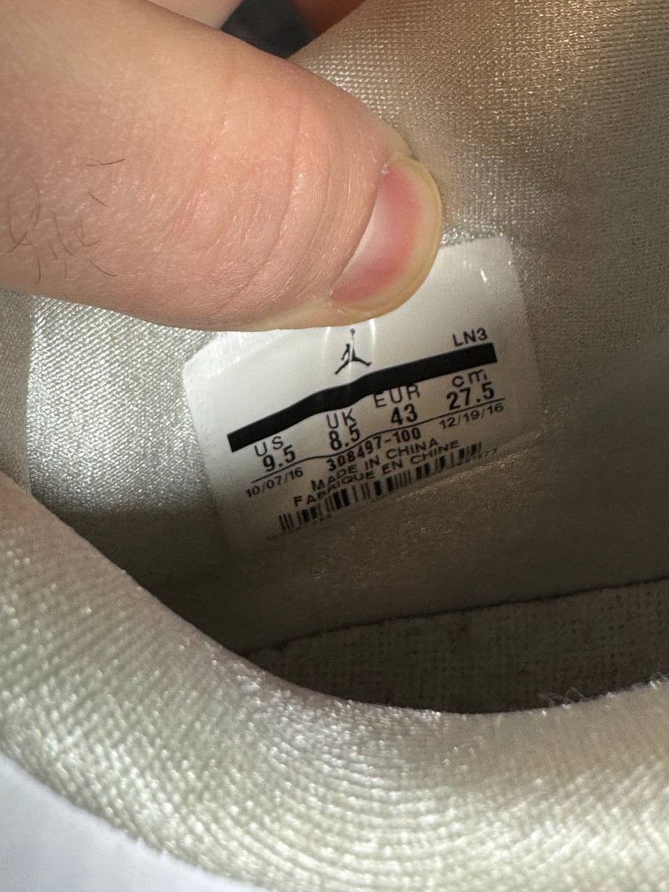 Jordan Brand Size 9.5 | Jordan 4 Pure Money No Box | Pre-Owned Size US 9.5 / EU 42-43 - 8 Thumbnail