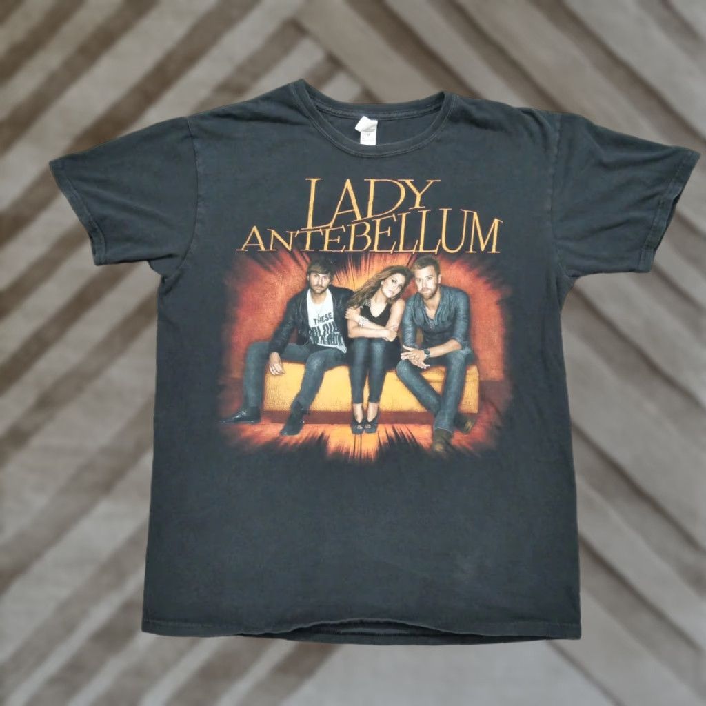 Gildan Lady Antebellum T Shirt Adult Medium Black 2010 Concert Tour Music Mens Size US M / EU 48-50 / 2 - 1 Thumbnail