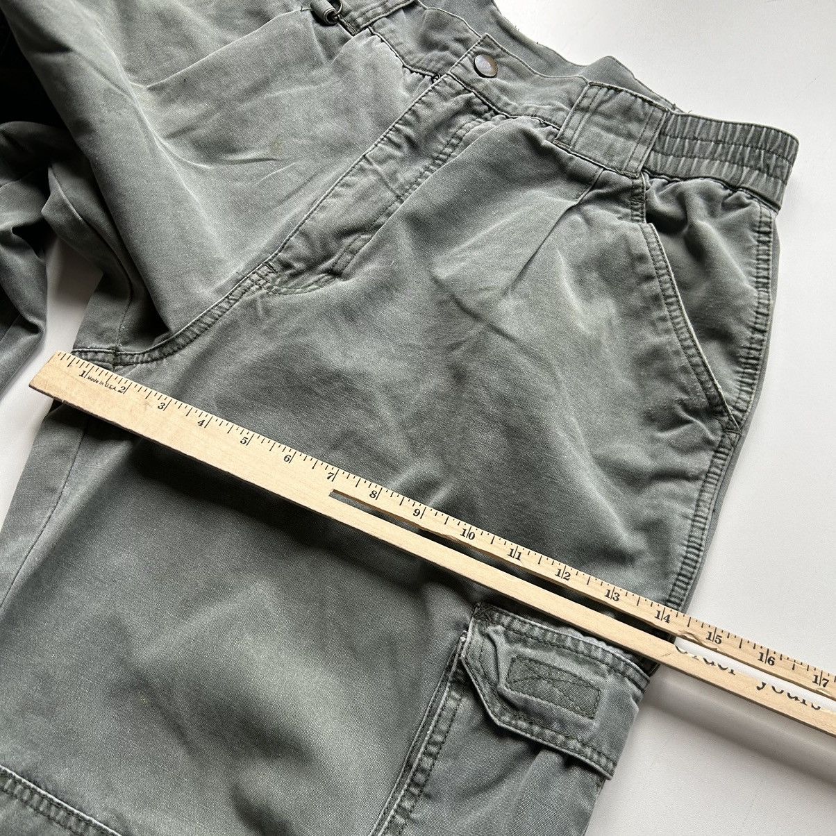 Vintage Vintage 2000s Faded Green Cargo Pants 34x27 Rare Size US 34 / EU 50 - 10 Thumbnail