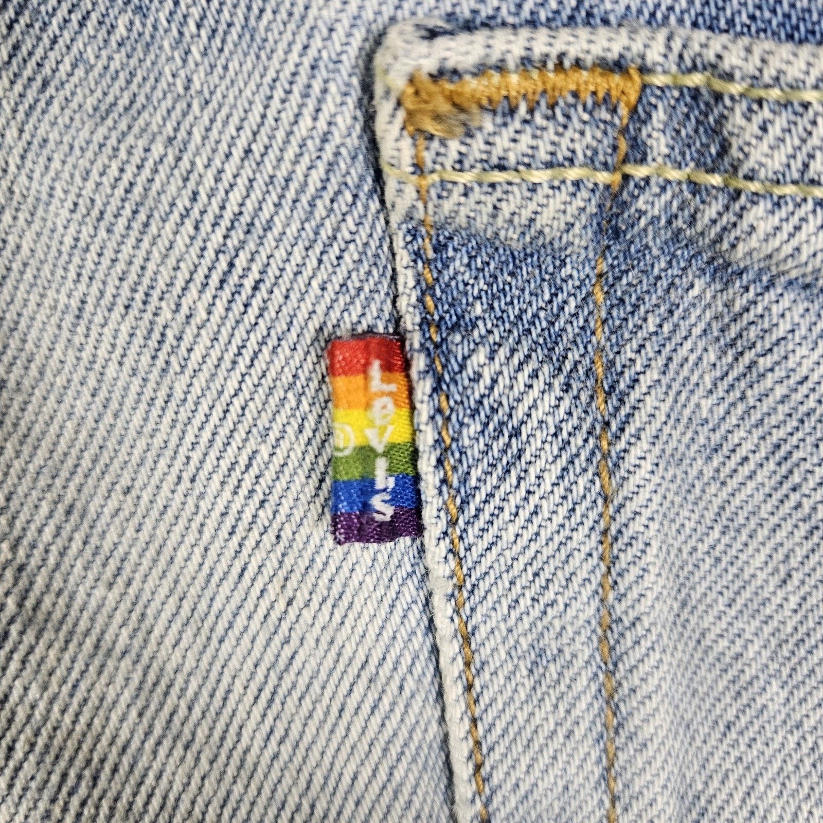 Levi's Levis 501 Pride Jean Cutoff Shorts Denim Size 42" / US 20 - 14 Thumbnail