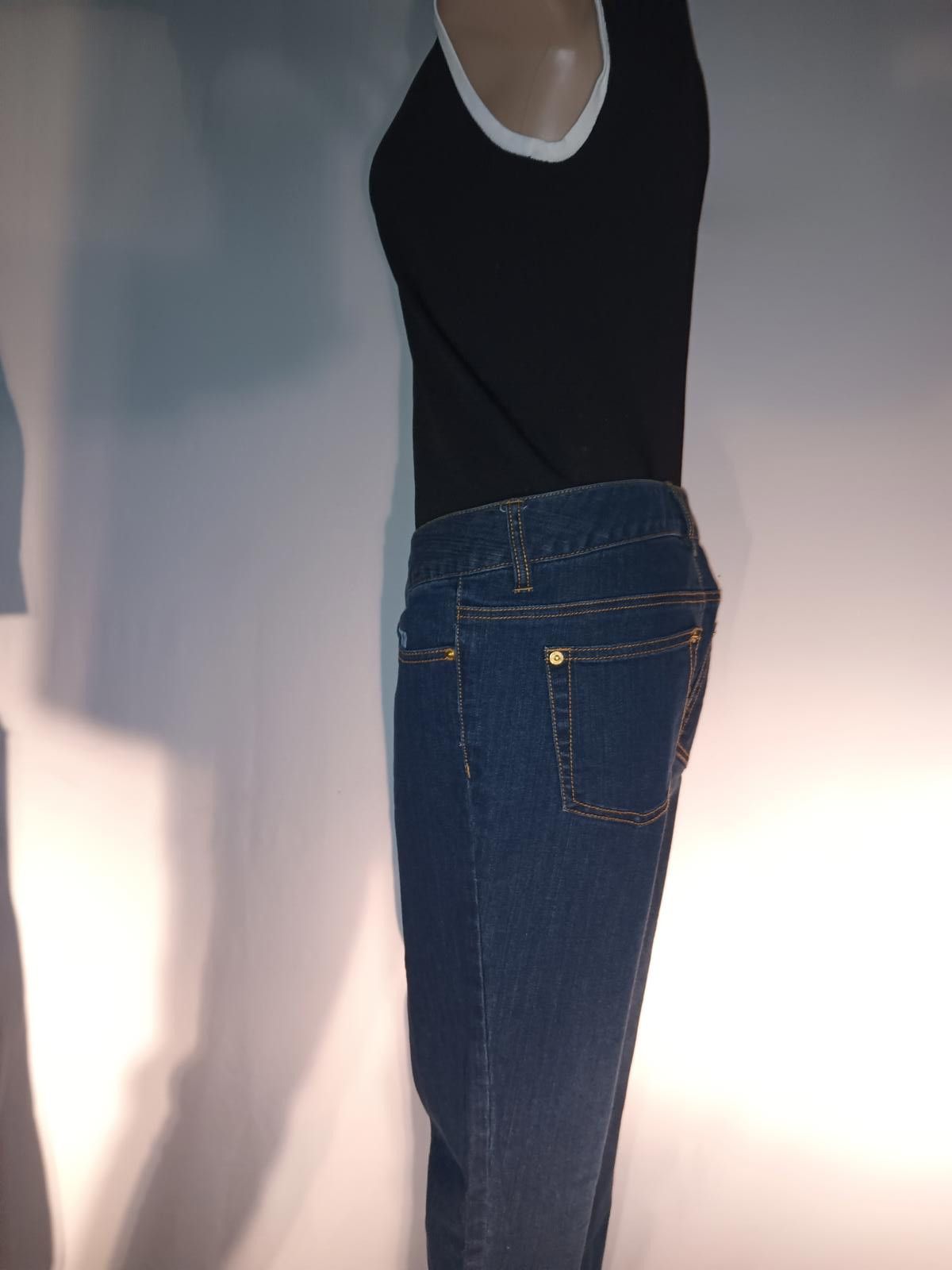 Designer Stylish Blue Flare Jeans Size 30" / US 8 / IT 44 - 2 Thumbnail