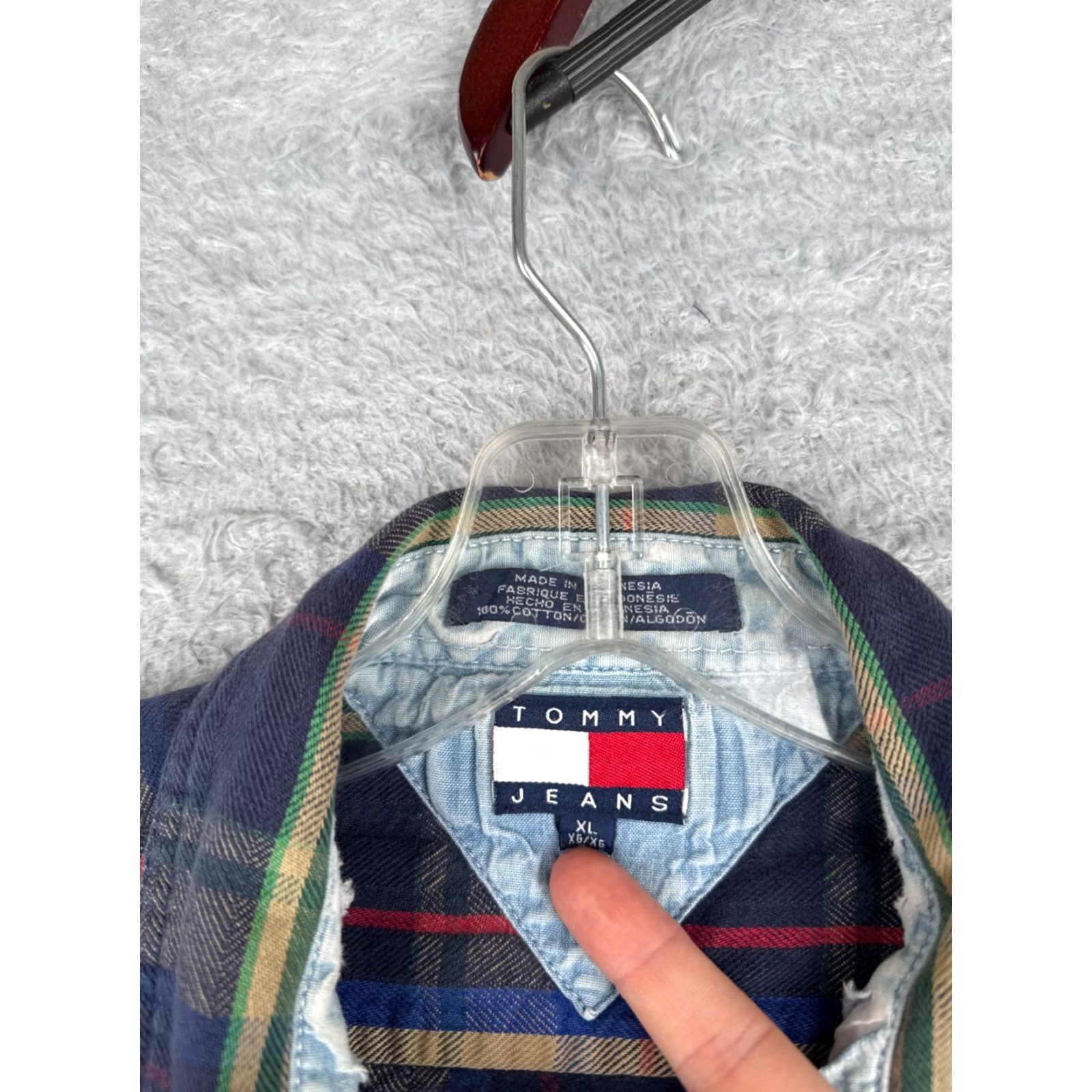Tommy Hilfiger Tommy Hilfiger Jeans Shirt Adult Extra Large Blue Plaid Flannel Long Sleeve Size US XL / EU 56 / 4 - 7 Thumbnail