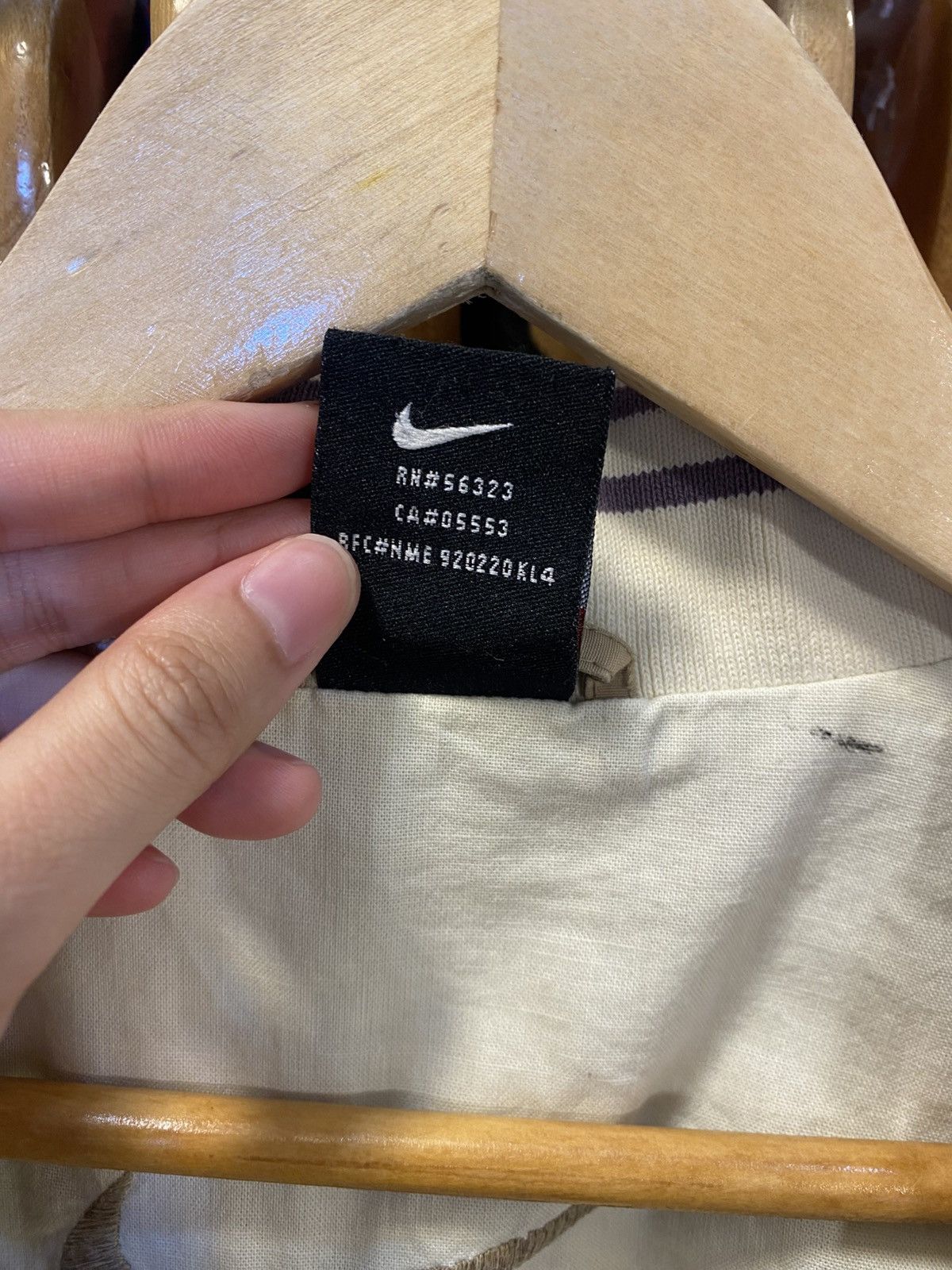 Nike Vintage Y2K Nike Spell Out Jacket Size US L / EU 52-54 / 3 - 7 Thumbnail