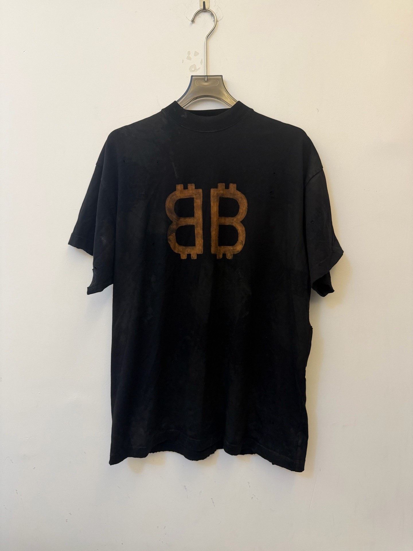 Balenciaga Balenciaga Bitcoin Logo T-Shirt Size 1 Size US S / EU 44-46 / 1 - 1 Thumbnail