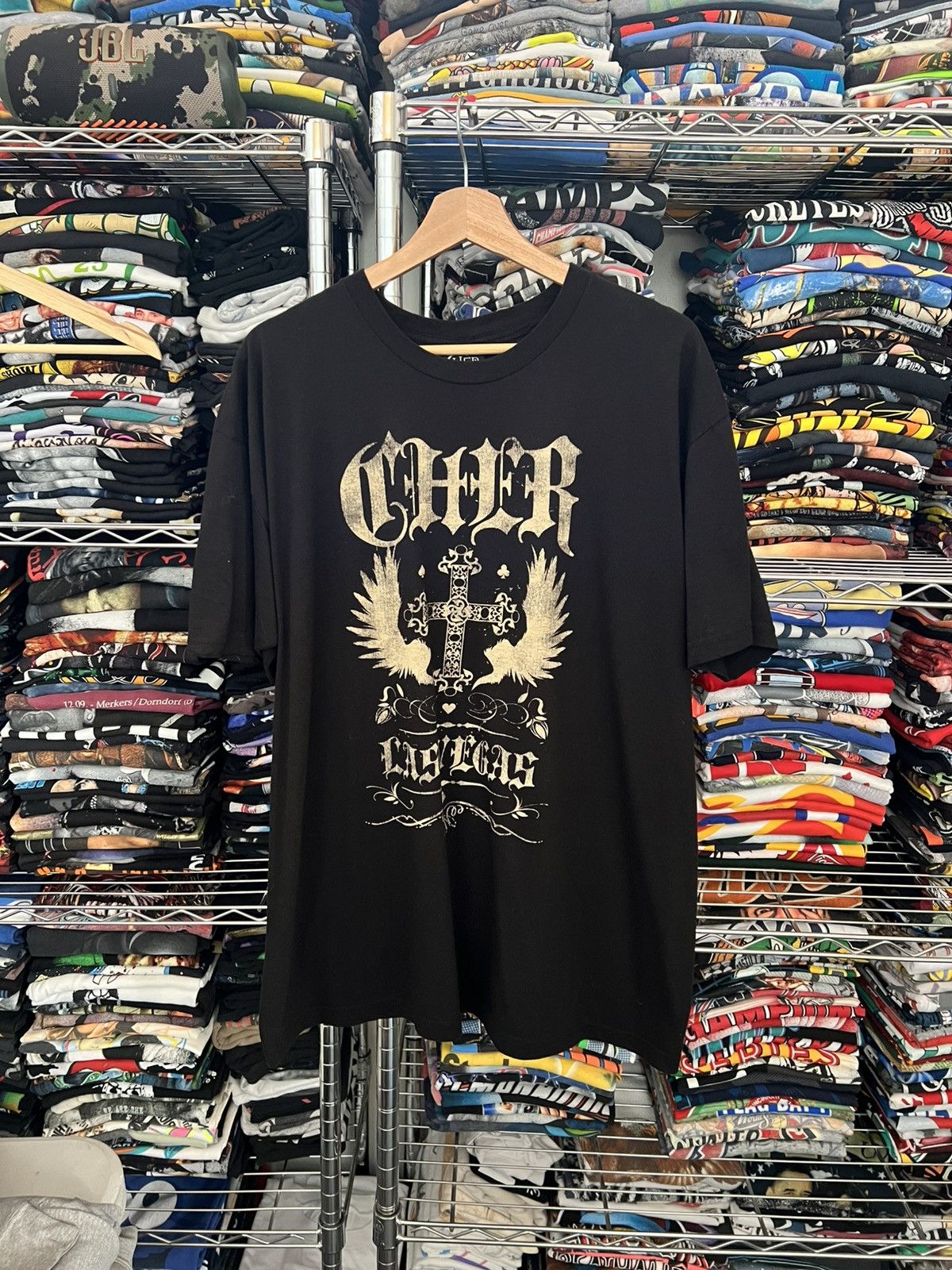Band Tees Y2K Cher Las Vegas Tour Cross Tee 2000s Size US XXL / EU 58 / 5 - 1 Thumbnail