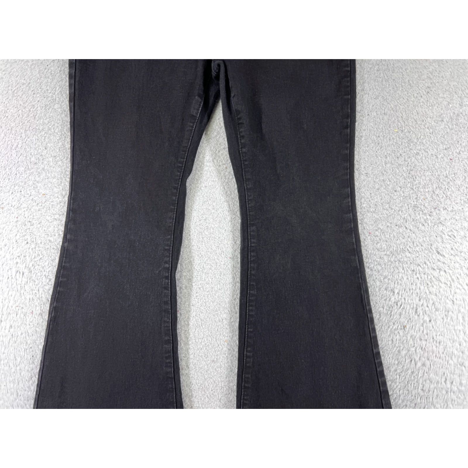 Shein Shein Jeans Womens 8 Black Denim Wide Flare Raw Hem Cotton Blend 26x31 Size 30" / US 8 / IT 44 - 3 Thumbnail