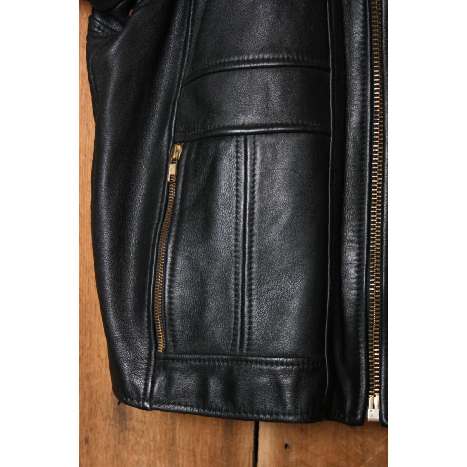 Vintage VINTAGE Steinmark Black Leather Motorcycle Jacket Mens Sz. 52 Regular Size 52 - Missing Liner - Mens Leather Motorcycle Jacket Black Bau Size US L / EU 52-54 / 3 - 4 Thumbnail