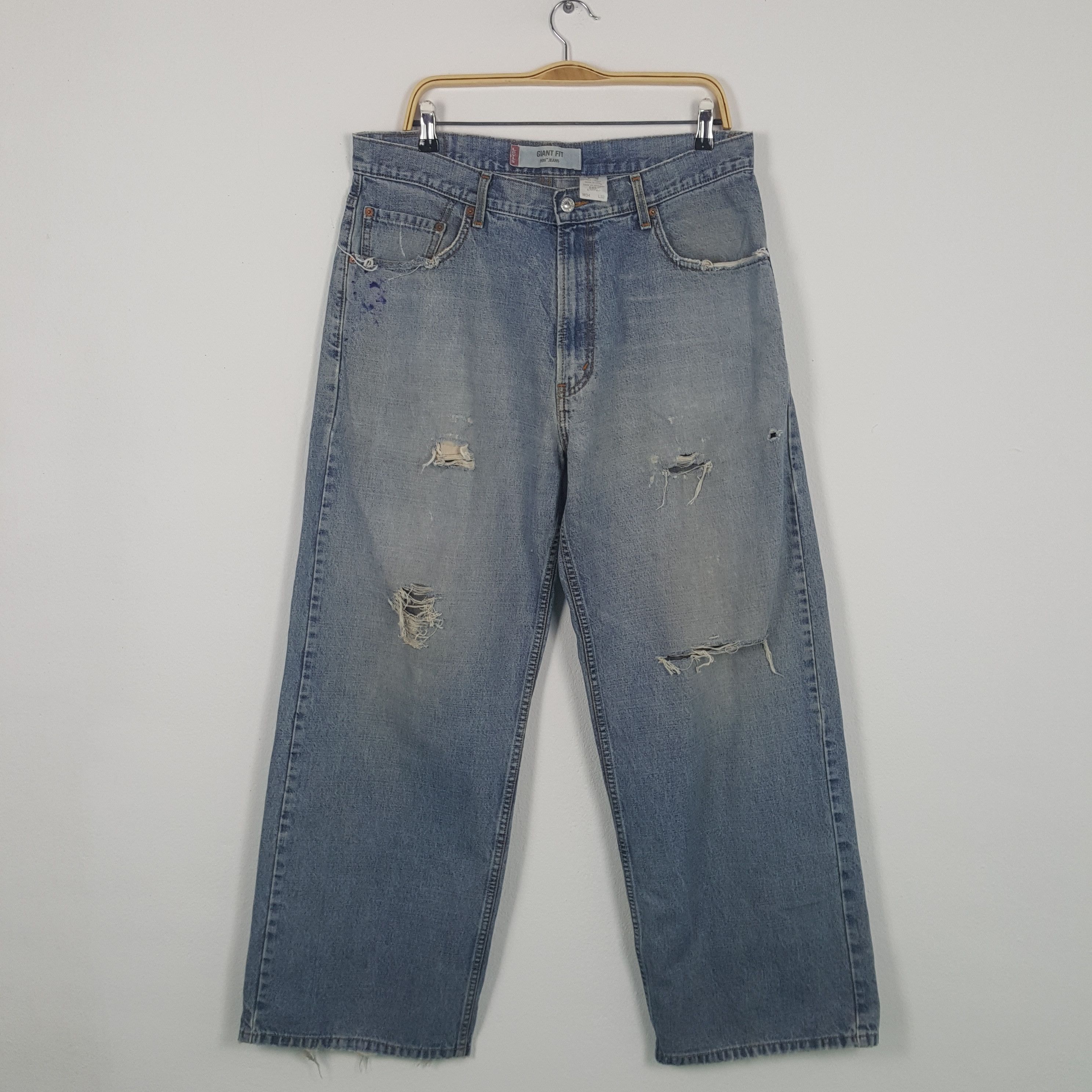 image of Levis x Vintage Levi's American Distressed Kurt Cobain Style Jeans in Blue Jean, Men's (Size 34)