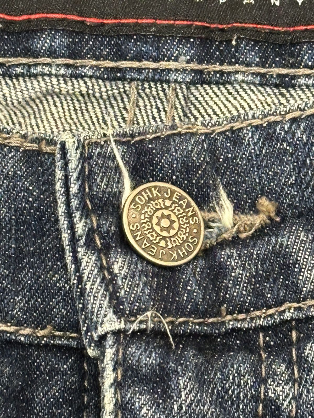 Independent Truck Co. Independent brand denim shorts baggy popular in Y2K skate. Size US 34 / EU 50 - 9 Thumbnail