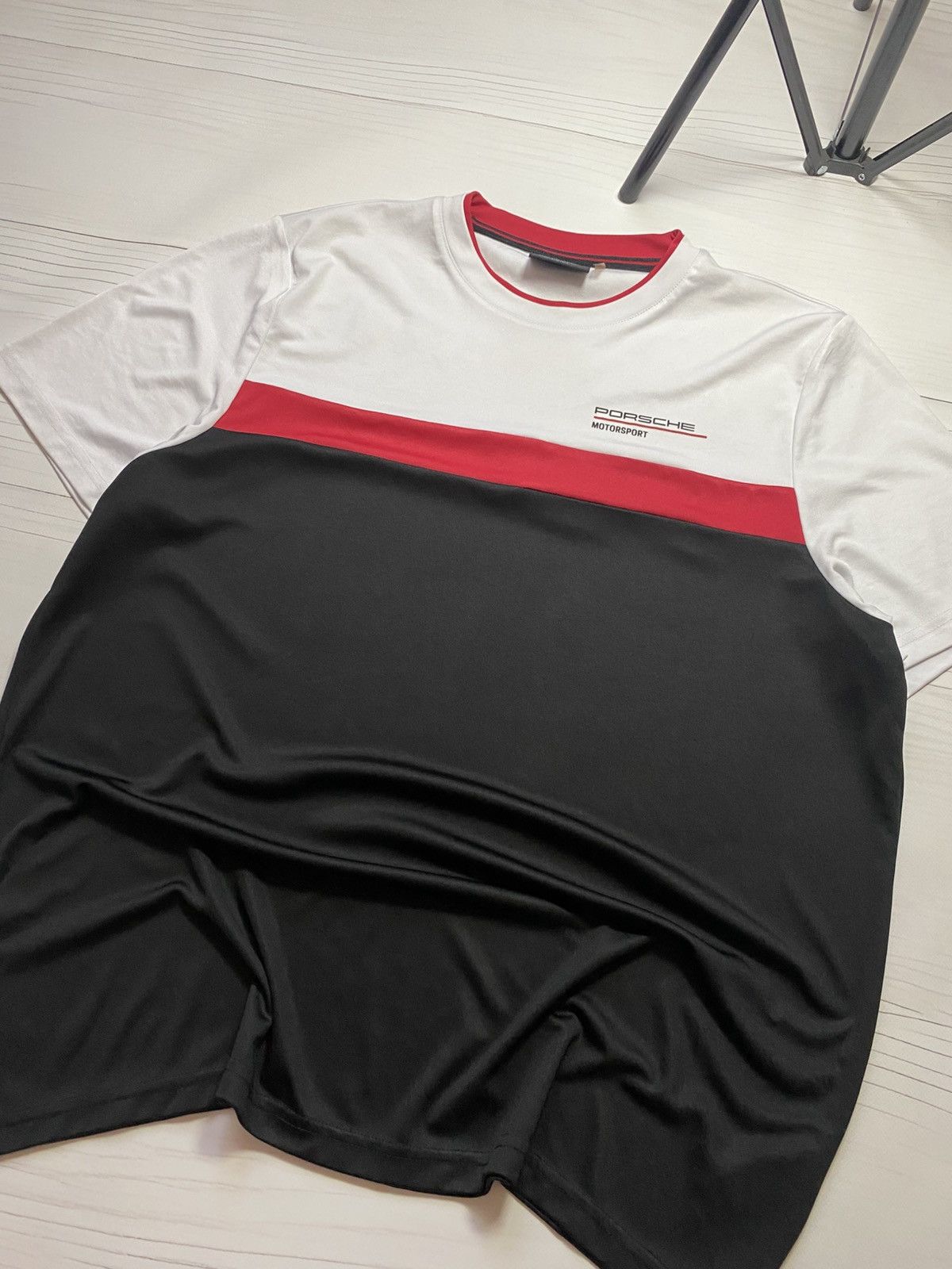 Porsche Design Porsche Motorsport Racing Big Logo y2k t shirt Size US XL / EU 56 / 4 - 6 Thumbnail
