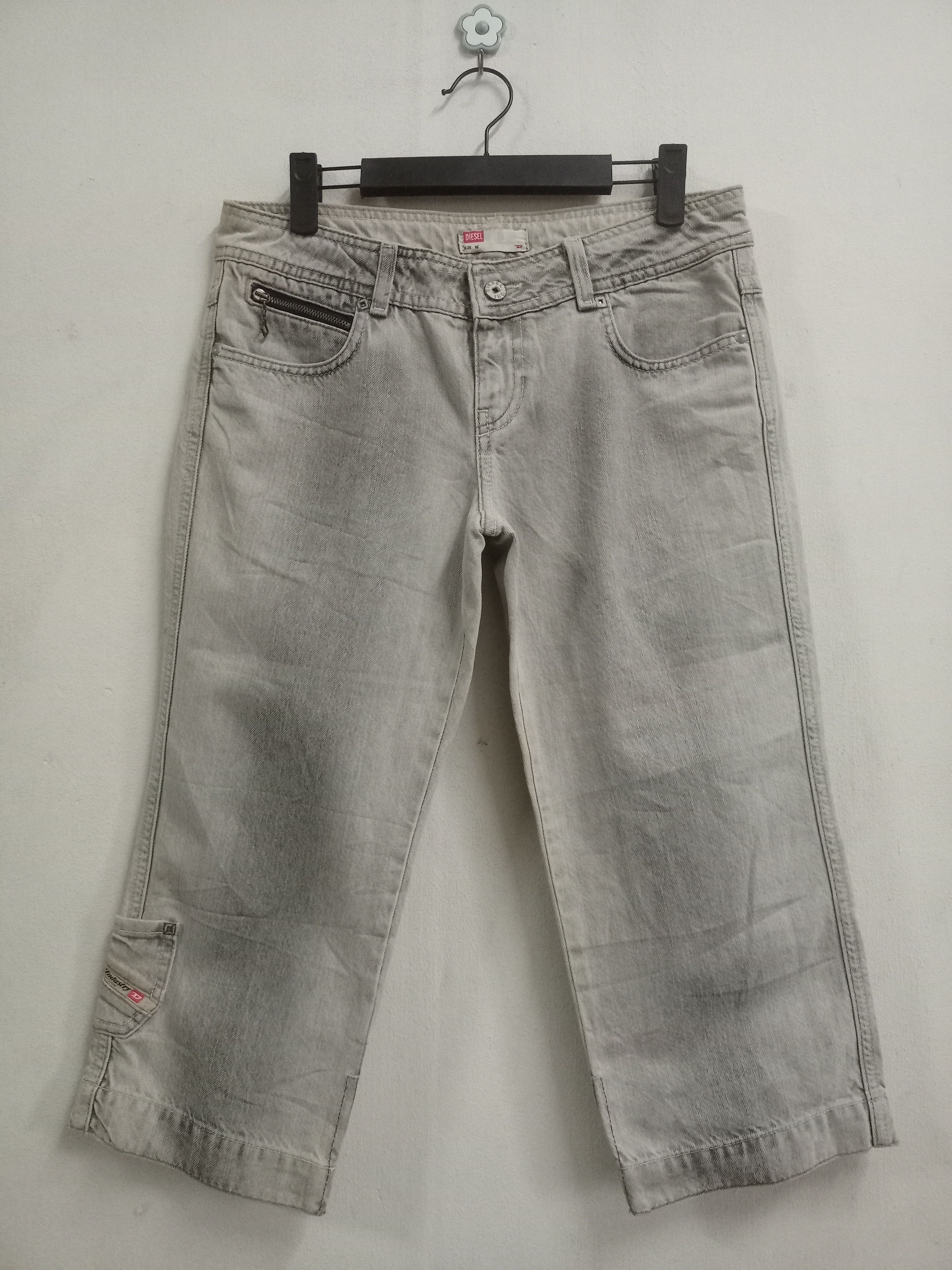 Image of Avant Garde x Diesel Need Gone Vintage Faded Cargo Jean Shorts 31X20 in Fade To Grey, Women's