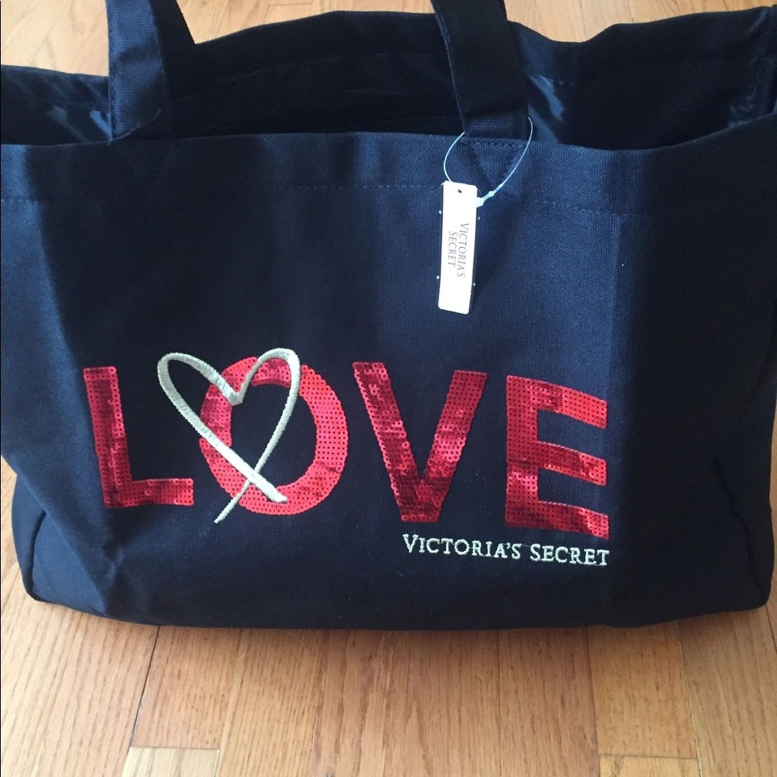 Victoria's Secret New Victoria’s Secret Black tote NWT red logo Size ONE SIZE - 1 Preview