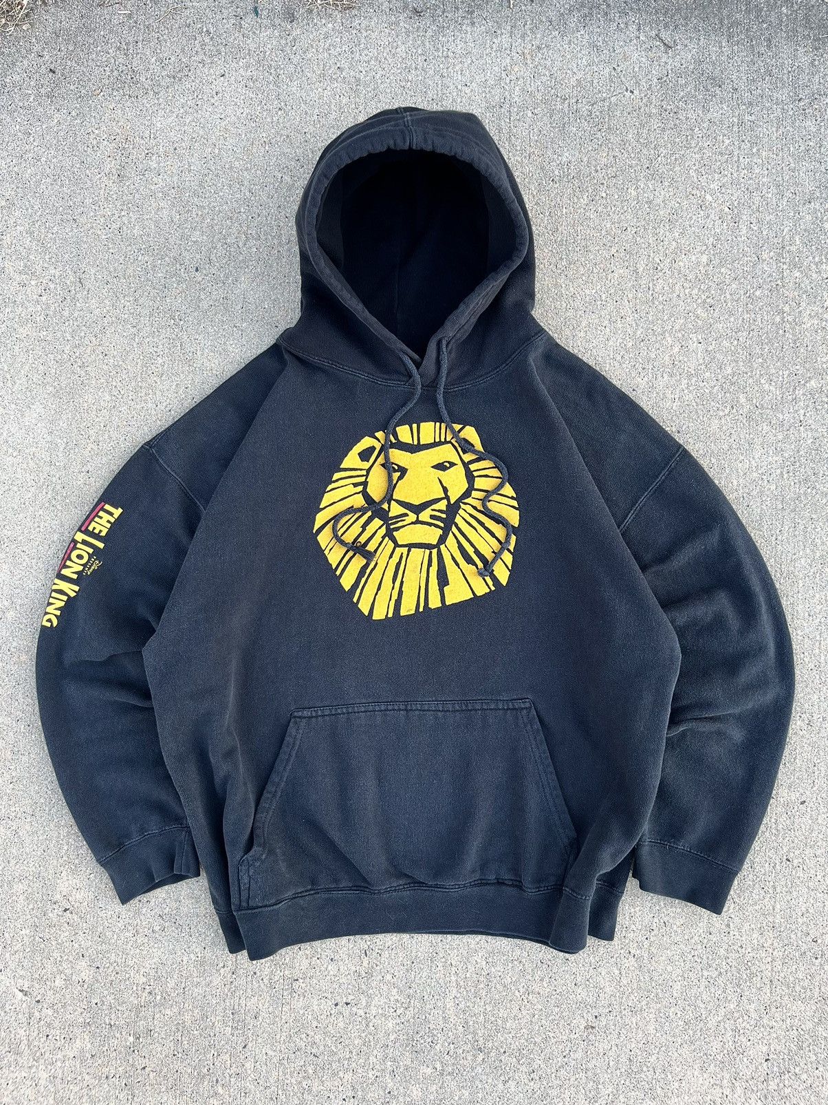 Disney Vintage 00’s The Lion King Musical Disney Presents Hoodie Size US XL / EU 56 / 4 - 1 Thumbnail