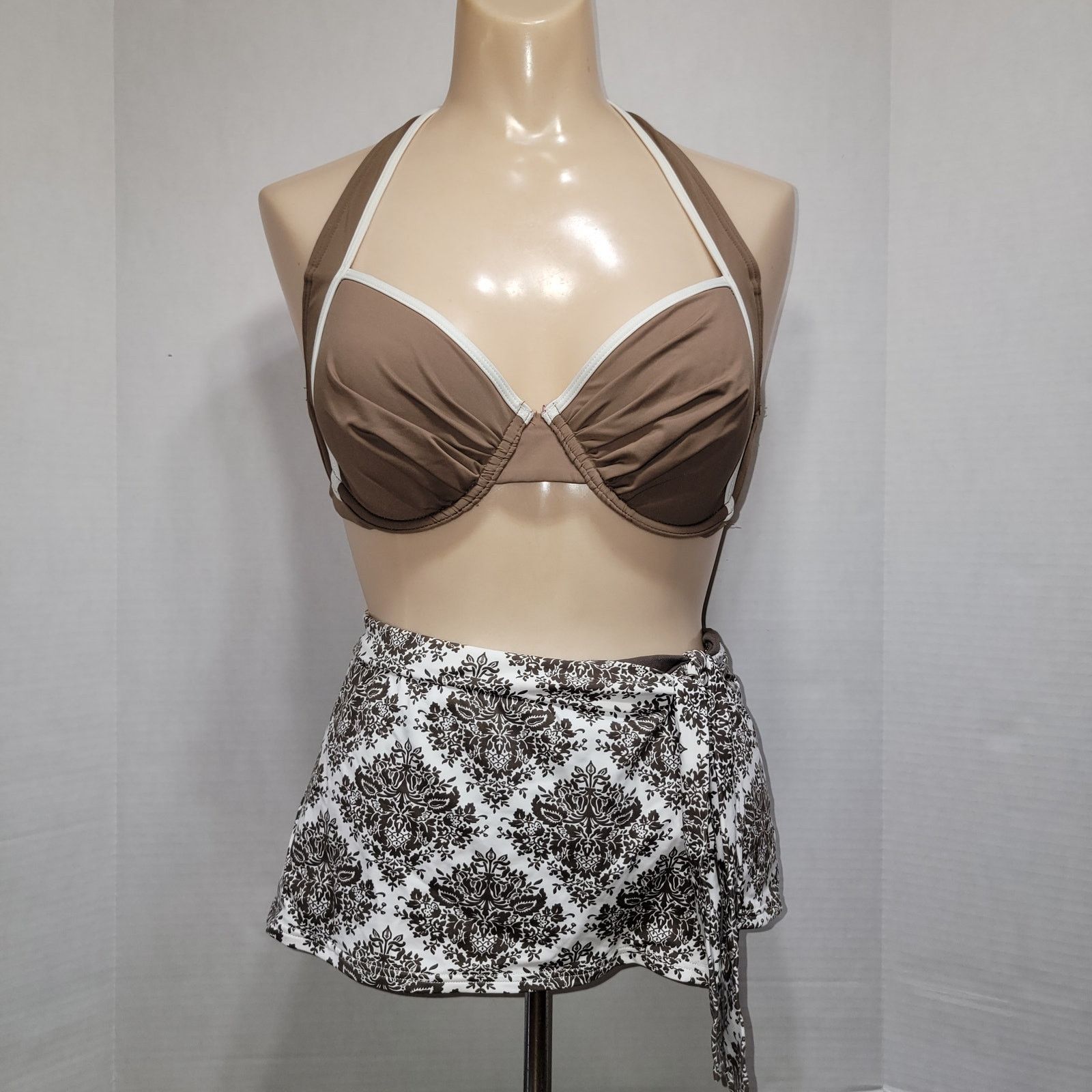 Tommy Bahama 2 Pc Tommy Bahama Brown & White Swimsuit - Size Small / 34D Size ONE SIZE - 1 Thumbnail