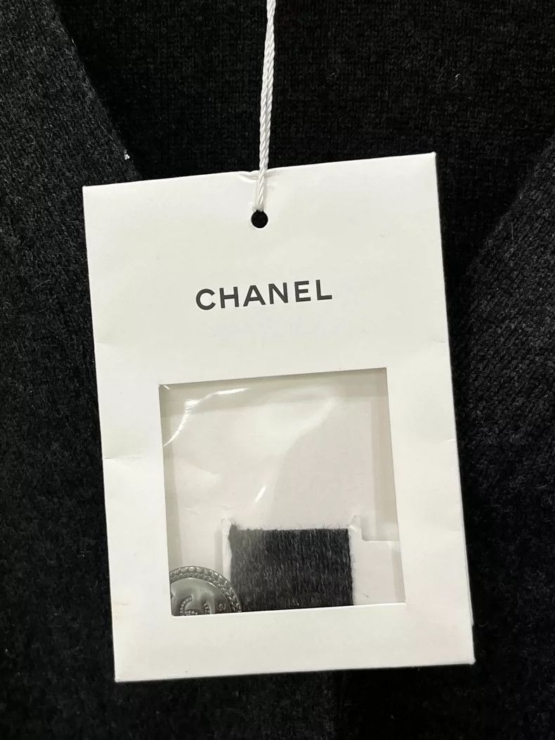Chanel Chanel Black and gray full logo silver silk cardigan coat Size XS / US 0-2 / IT 36-38 - 4 Thumbnail