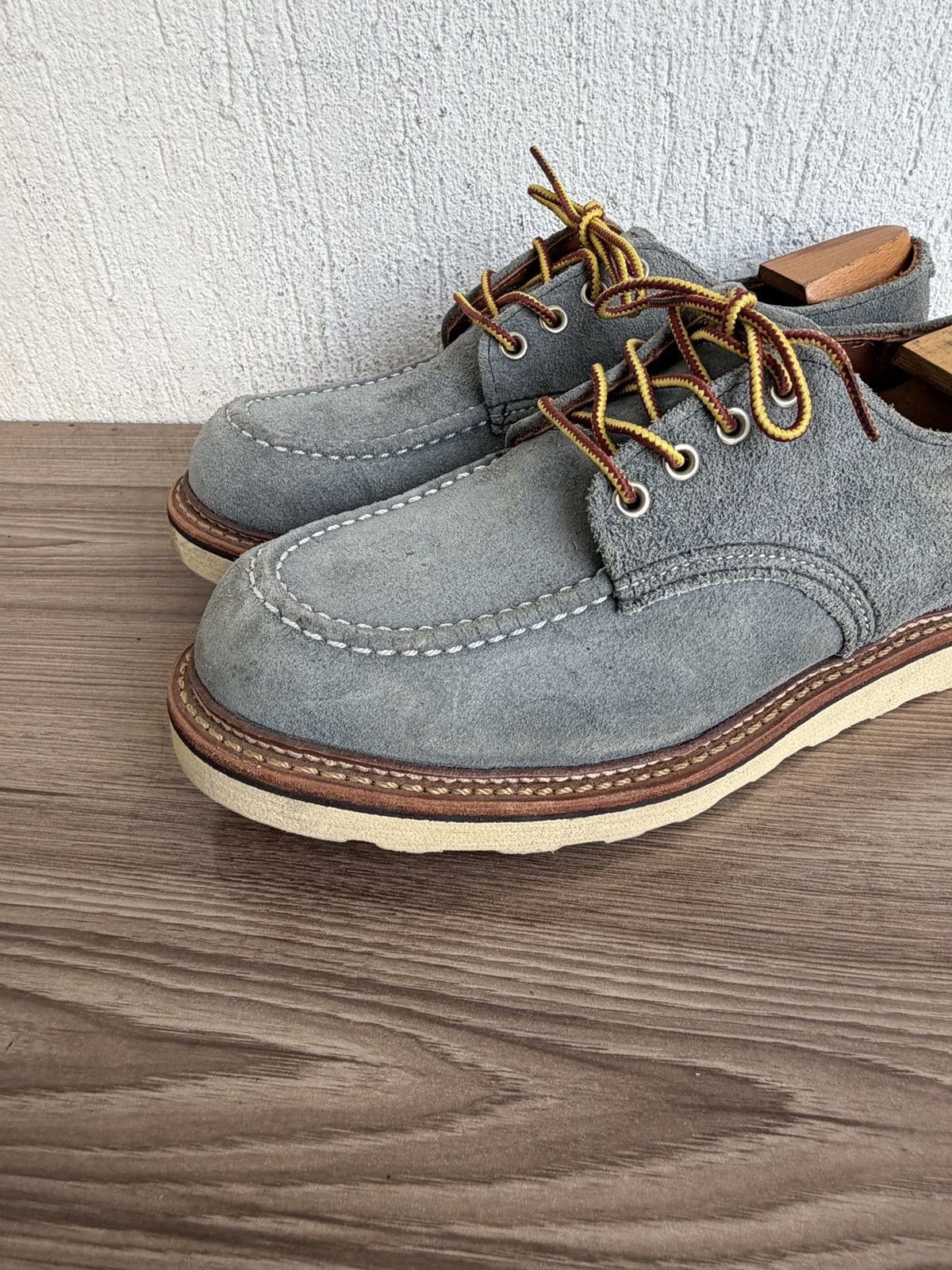 Red Wing Suede 8101 moc classic oxford Size US 9 / EU 42 - 3 Thumbnail