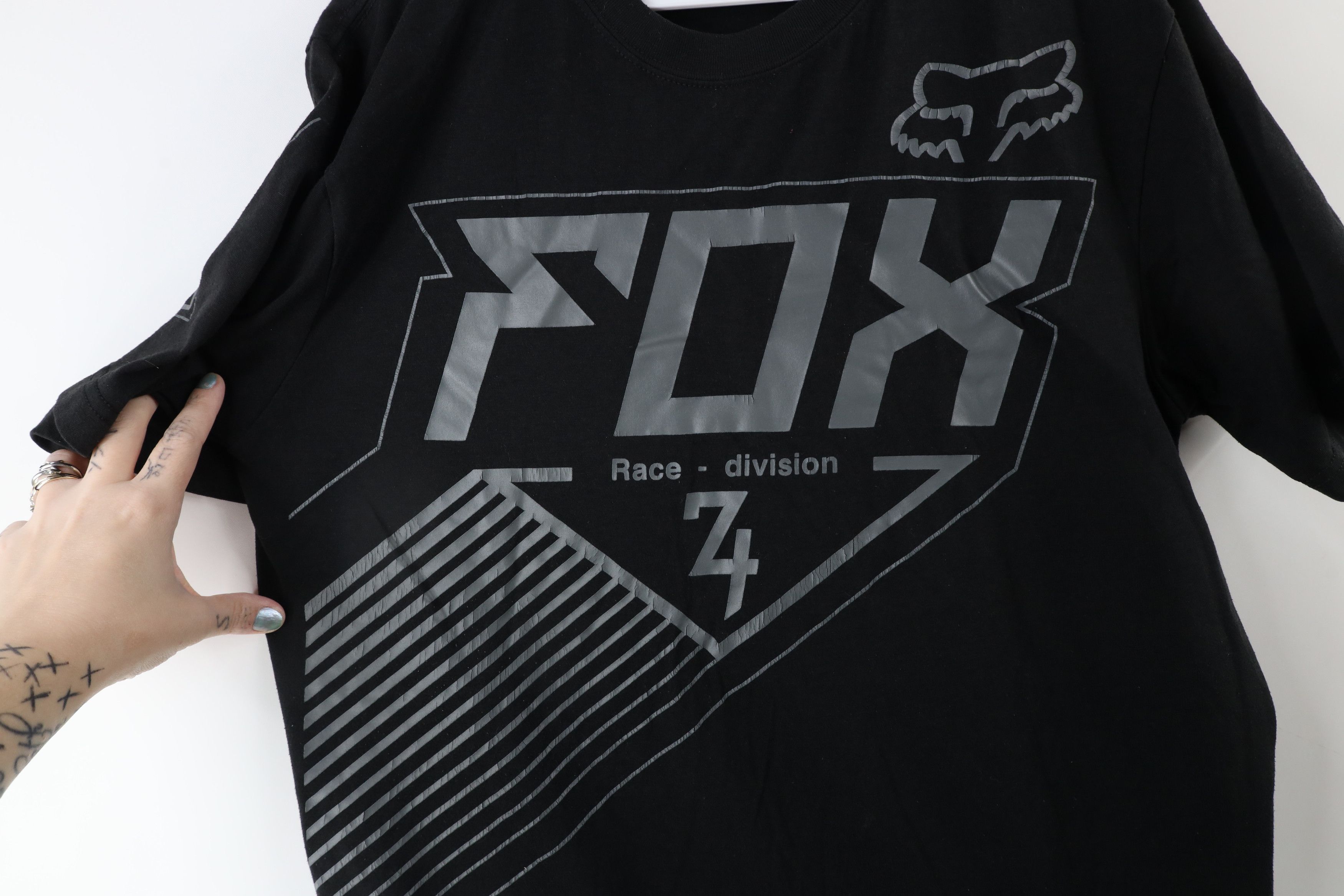 Fox Racing × Vintage Vintage Fox Racing Spell Out Big Logo T-Shirt Black Size US M / EU 48-50 / 2 - 7 Thumbnail