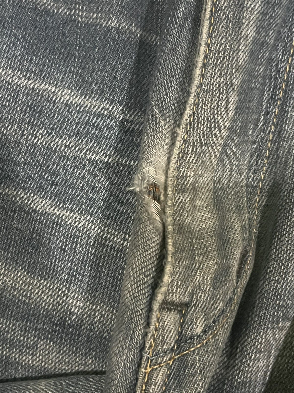 Japanese Brand × Tornado Mart Vintage Japanese Back Number Buckle Back Blue Faded Jeans Size US 33 - 6 Thumbnail