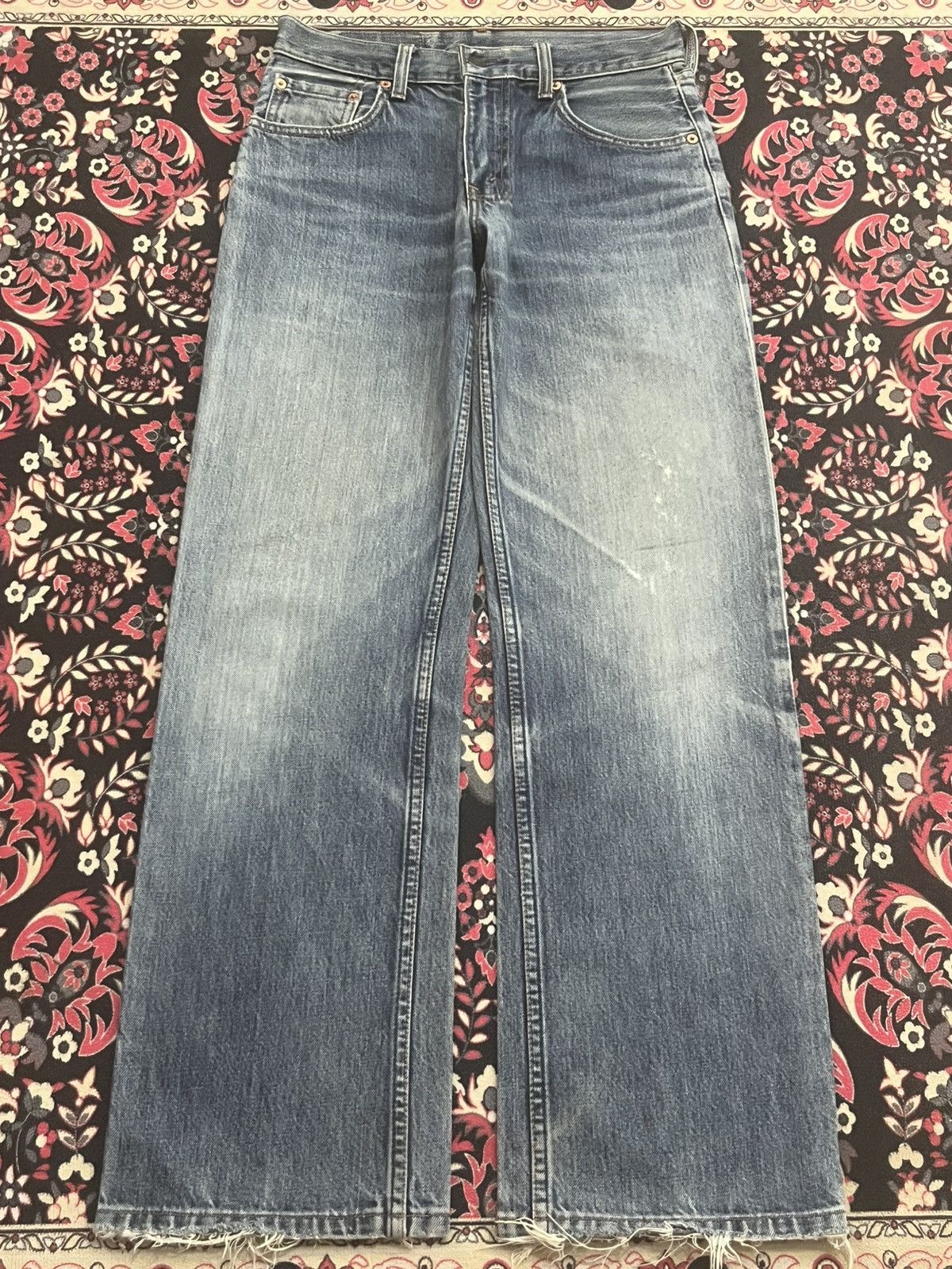 Levi's Y2K Levi’s 506 Blue Faded Washed Frayed Leg Straight Jeans Size US 29 - 1 Thumbnail