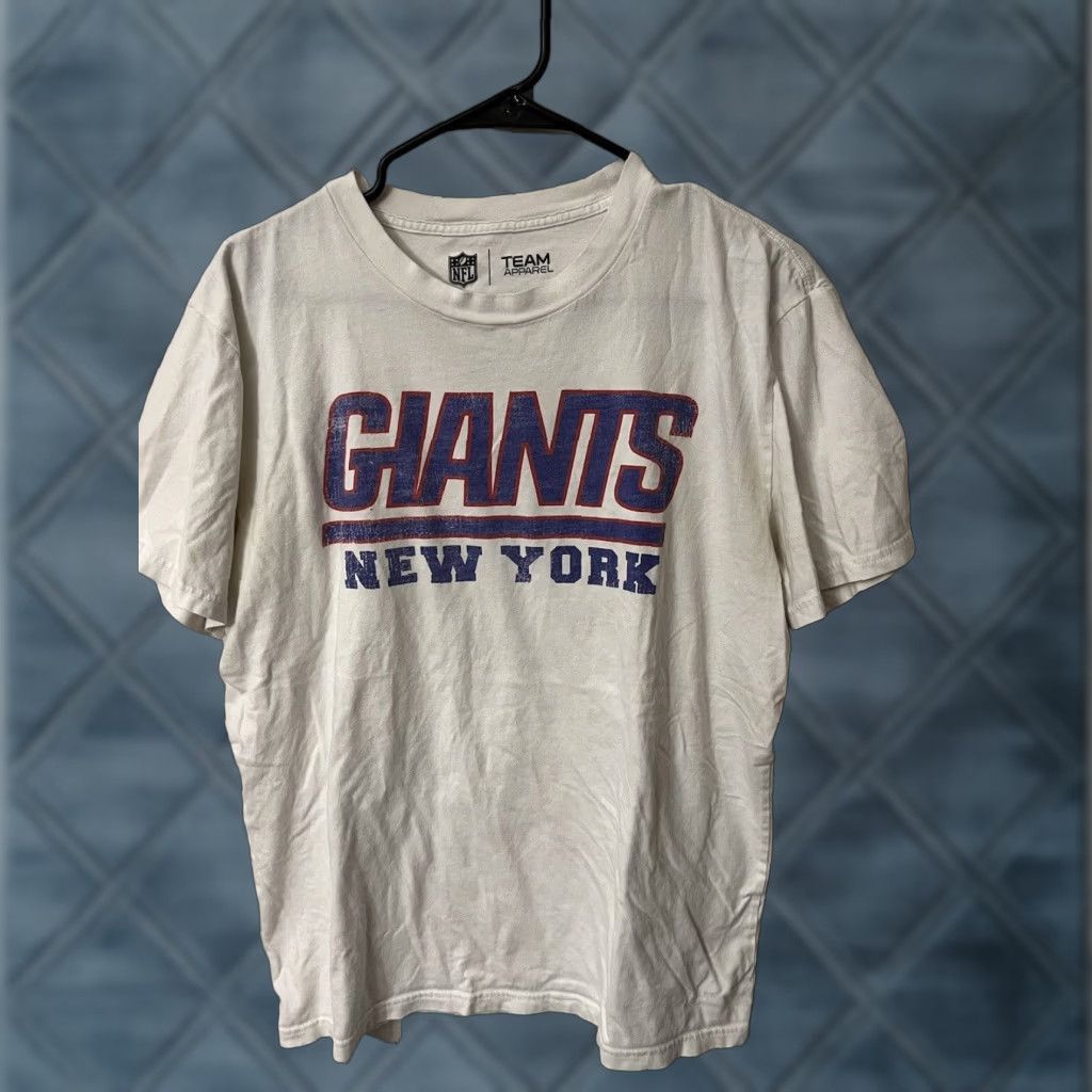 NFL VINTAGE NY Giants NFL Team Apparel Men's White Distressed T-Shirt M Medium Relaxed Size US M / EU 48-50 / 2 - 1 Thumbnail