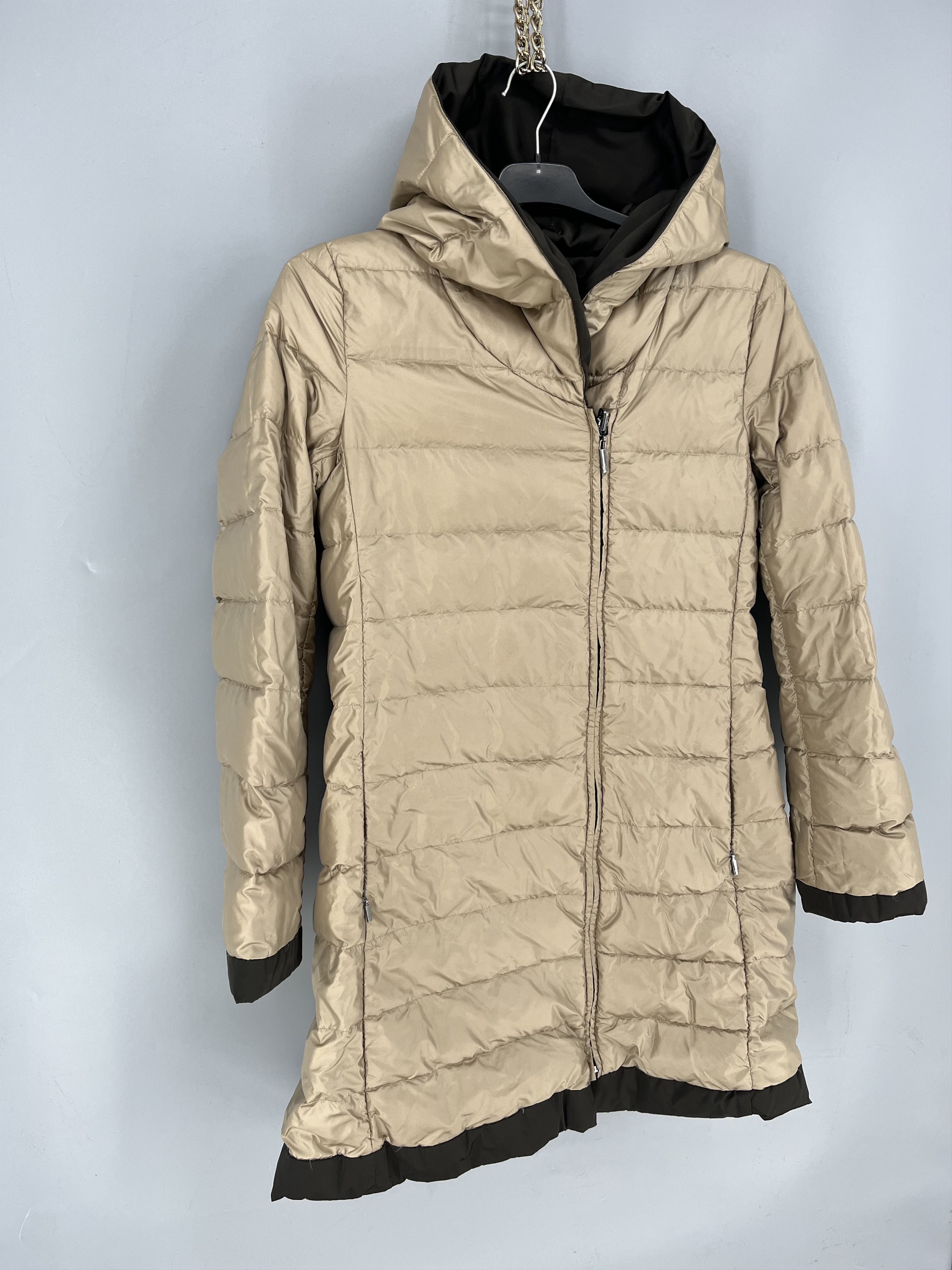 Max Mara Weekend Max Mara Reversible Hooded Down Jacket Size S / US 4 / IT 40 - 2 Thumbnail