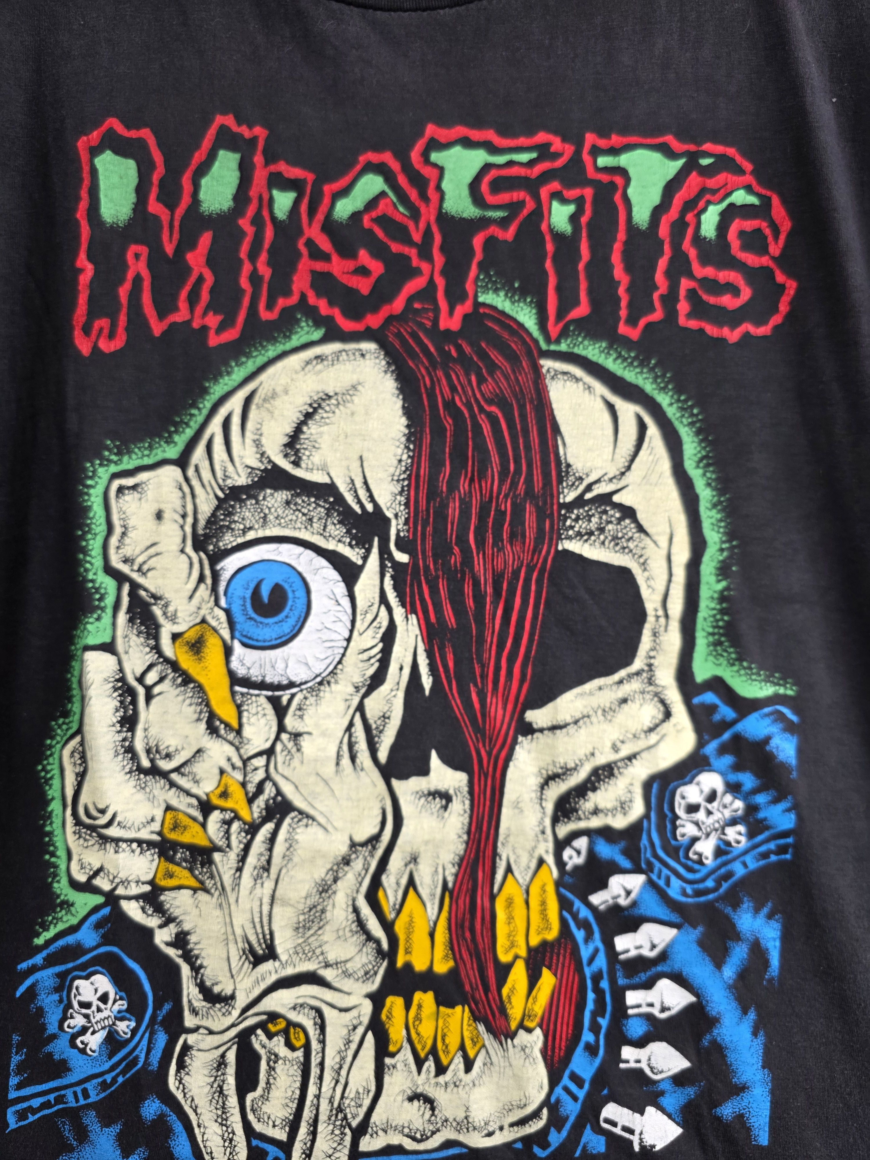 Misfits 80s Misfits Vintage T shirt Band tee 90s XL 21" 27.5" Size US L / EU 52-54 / 3 - 3 Thumbnail