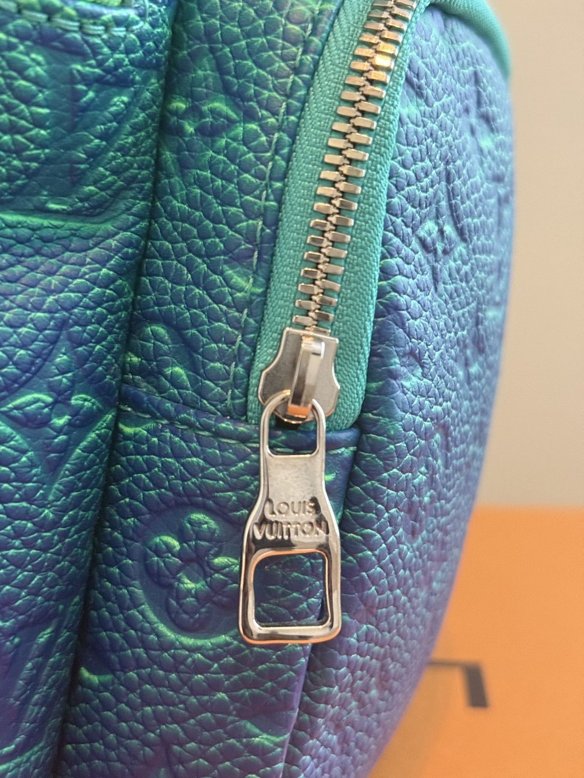 Louis Vuitton Louis Vuitton Multipockets Backpack Taurillon Illusion Size ONE SIZE - 7 Thumbnail