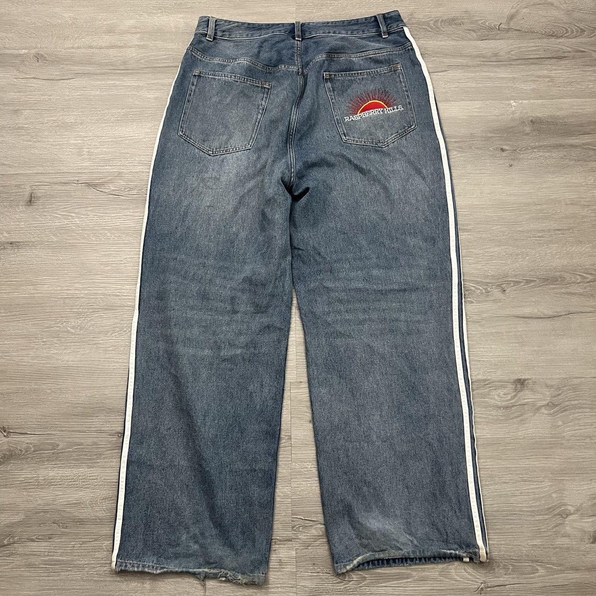 The GV Gallery GV Gallery Raspberry Hills Glenci Striped Denim Size US 36 / EU 52 - 9 Thumbnail
