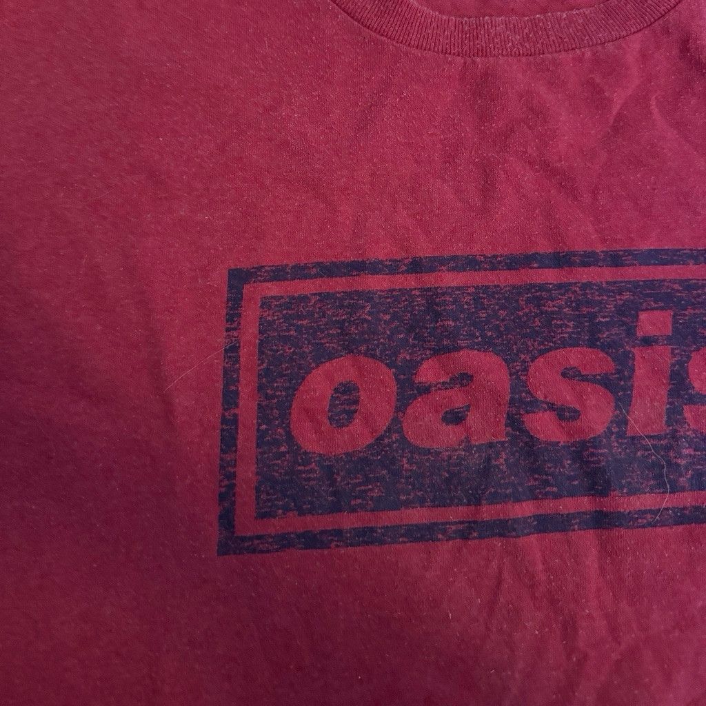 Vintage Vintage 90s Y2K Oasis Box Logo Soft Spun Band Tee Size L Size US L / EU 52-54 / 3 - 3 Thumbnail