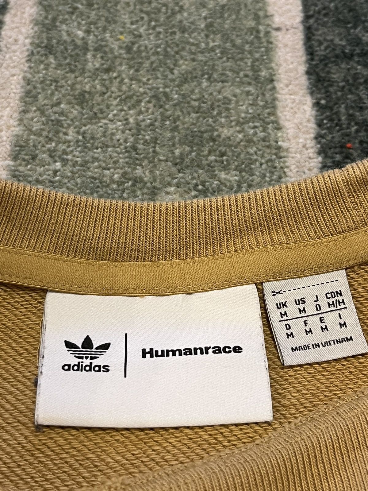 Adidas × Pharrell Adidas Humanrace Sweatshirt Size US M / EU 48-50 / 2 - 3 Thumbnail