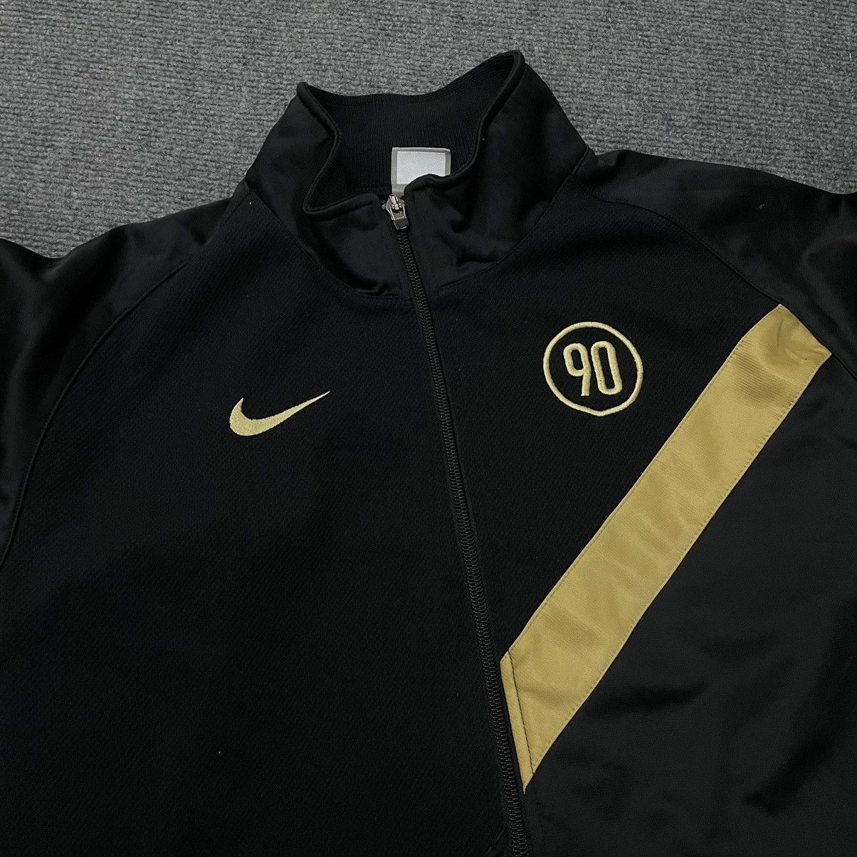 Nike × Vintage Vintage 2000s Nike T90 Track Jacket Size US L / EU 52-54 / 3 - 5 Thumbnail