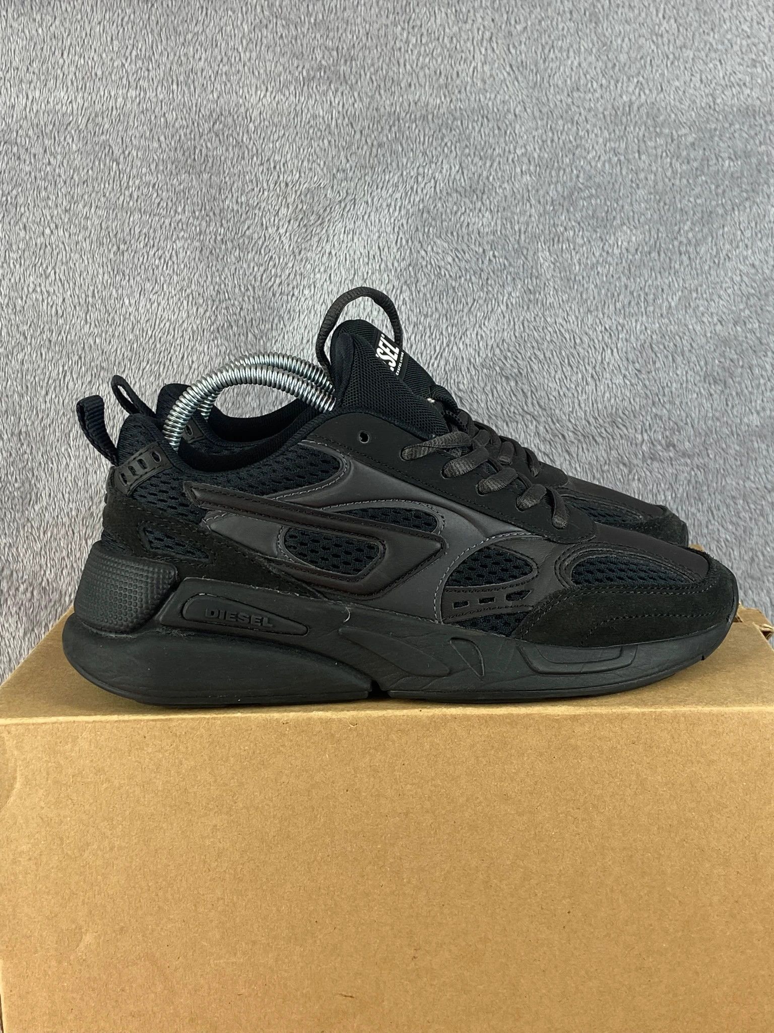 Diesel Diesel sneakers black retro y2k vintage Size US 5 / EU 37 - 5 Thumbnail
