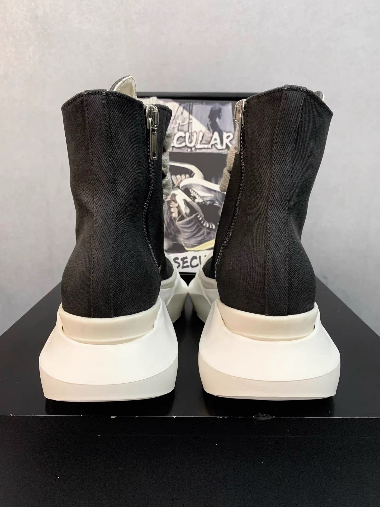 Rick Owens Rick Owens DRKSHDW 22SS Tractor Bozo High-Tops K34 Size US 8 / EU 41 - 4 Thumbnail